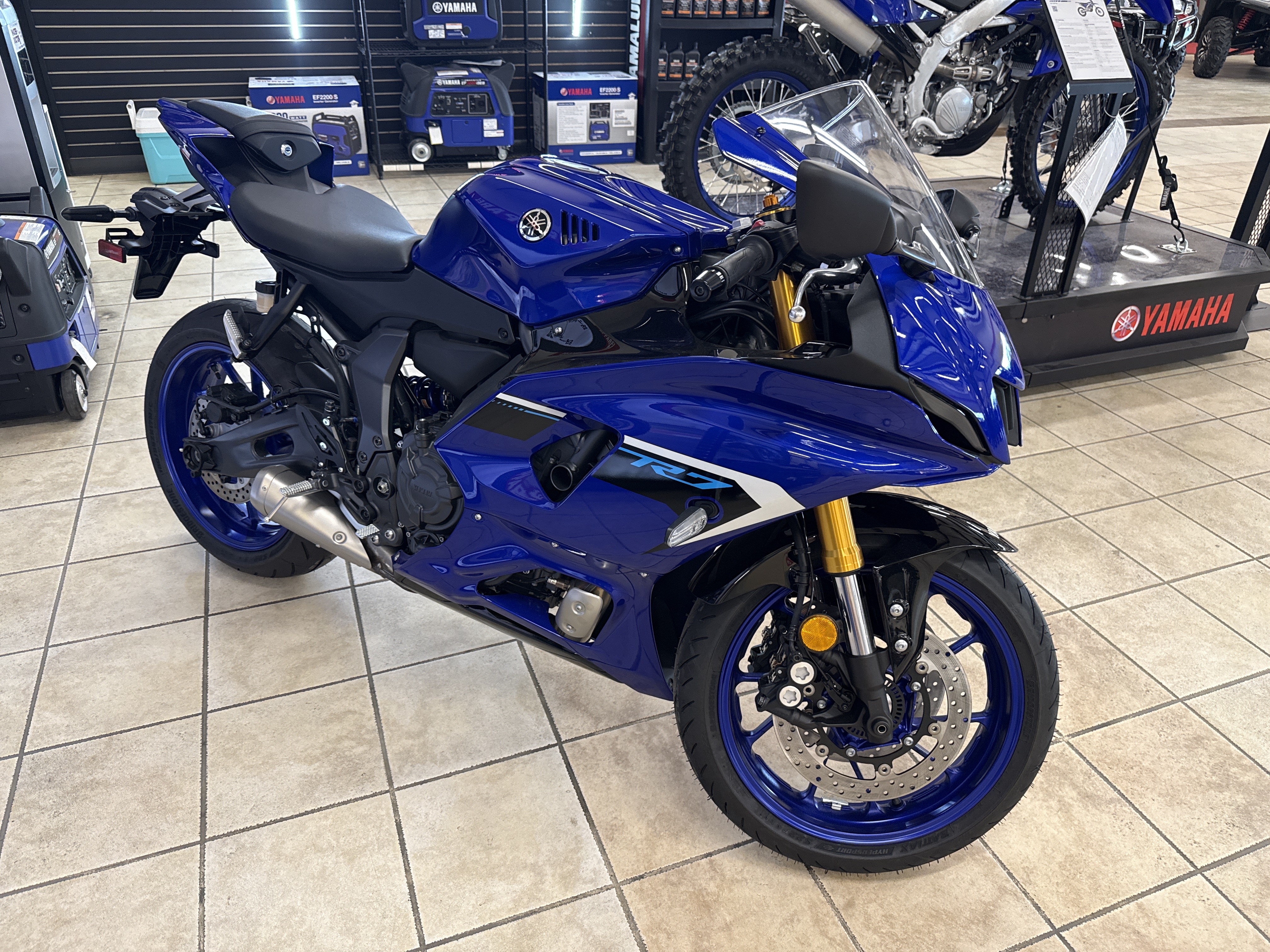 2025 Yamaha YZF-R7