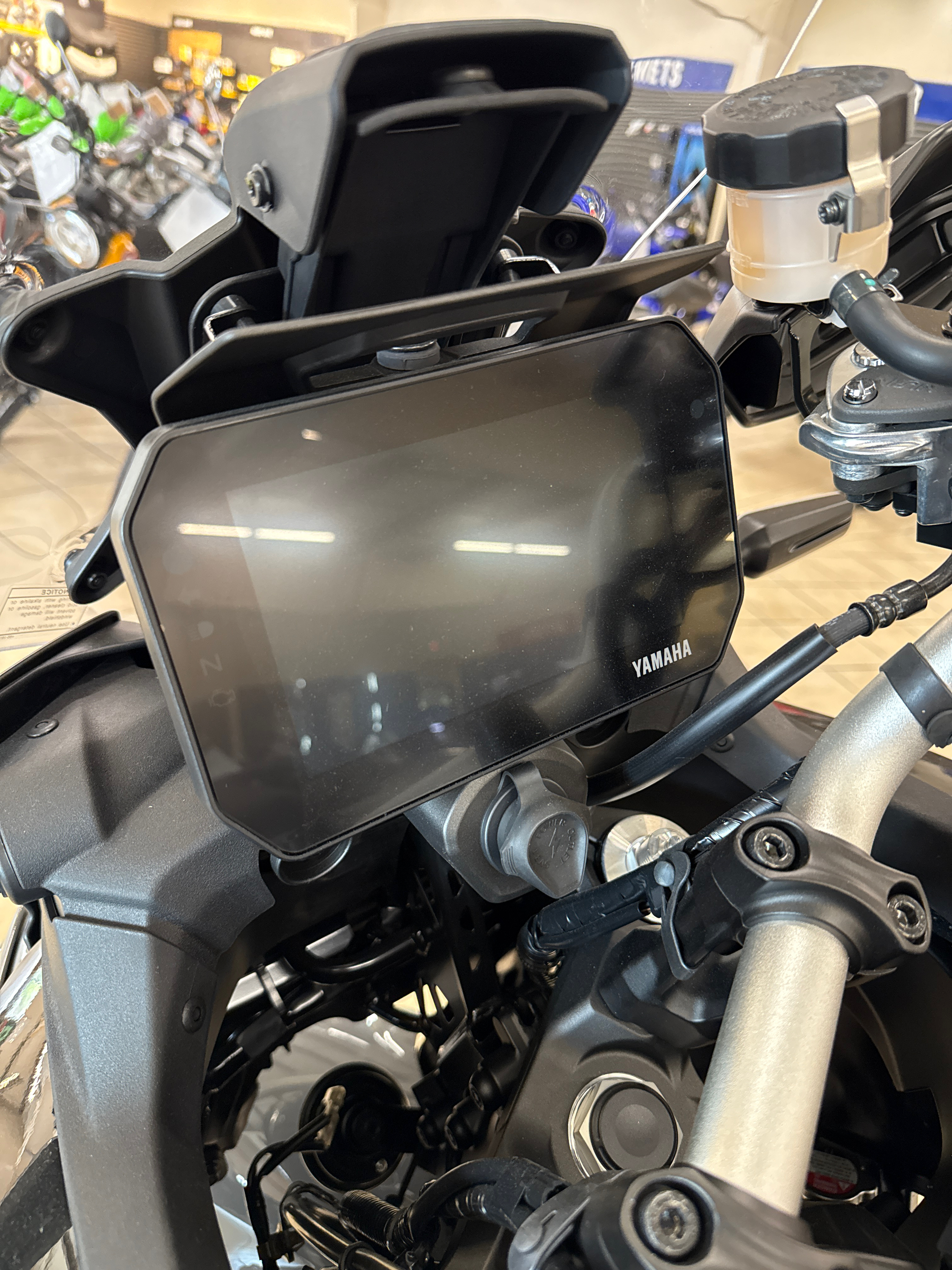 2025 Yamaha TRACER 9 - Photo 6
