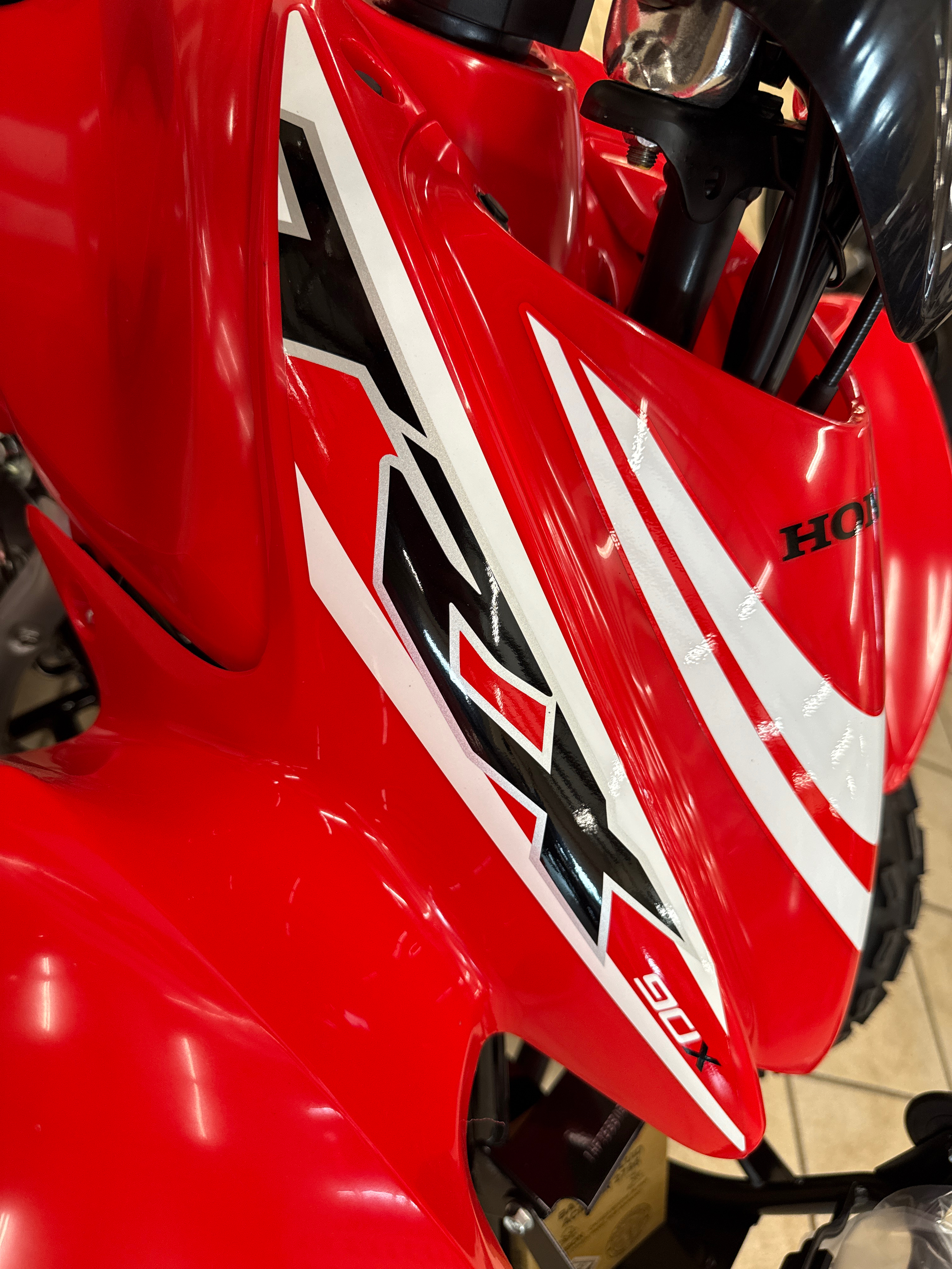 2025 Honda TRX90XS RE 2025 - Photo 3
