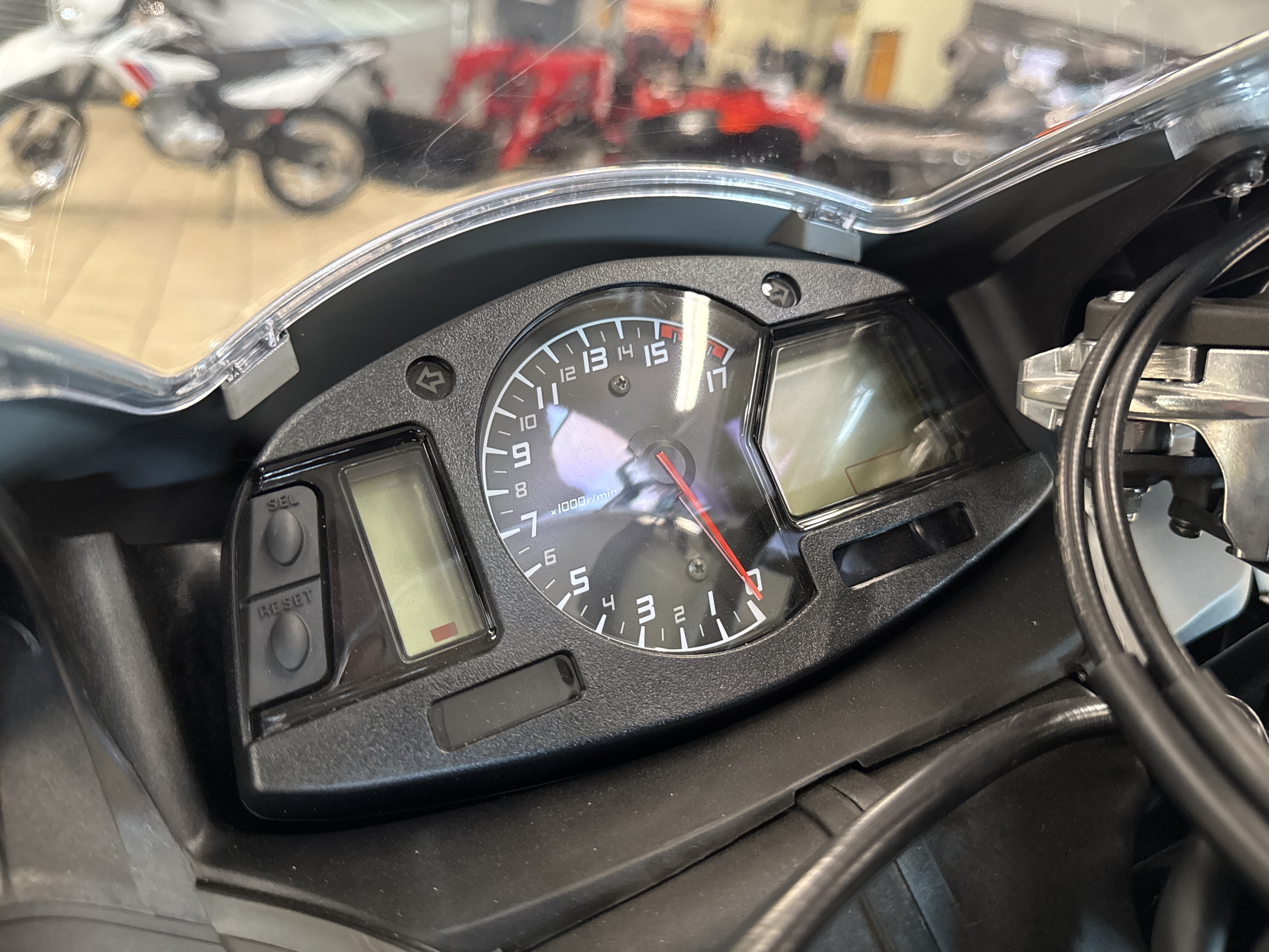 2026 Honda CBR600RR - Photo 6