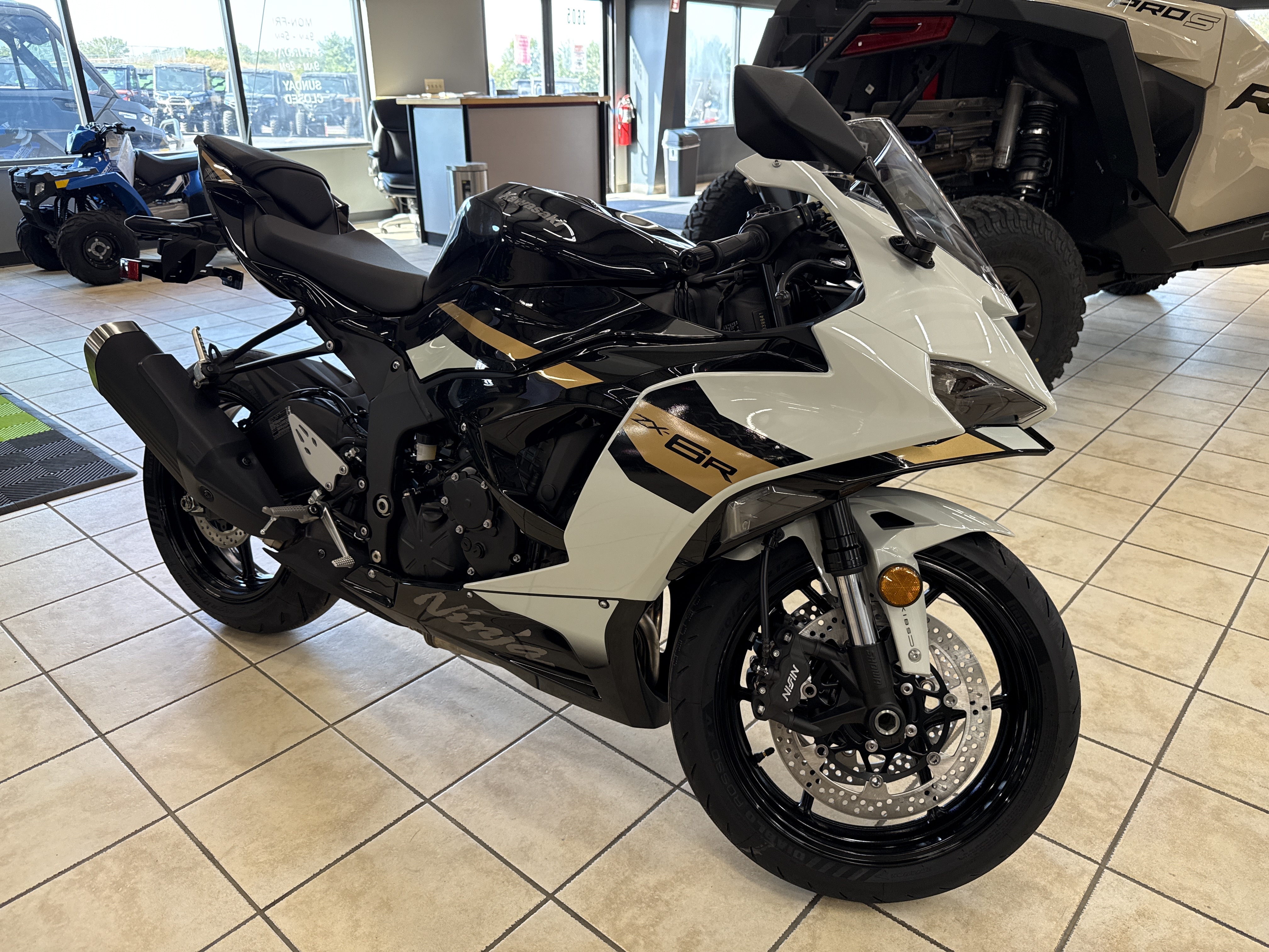 2026 Kawasaki NINJA ZX 6R ABS