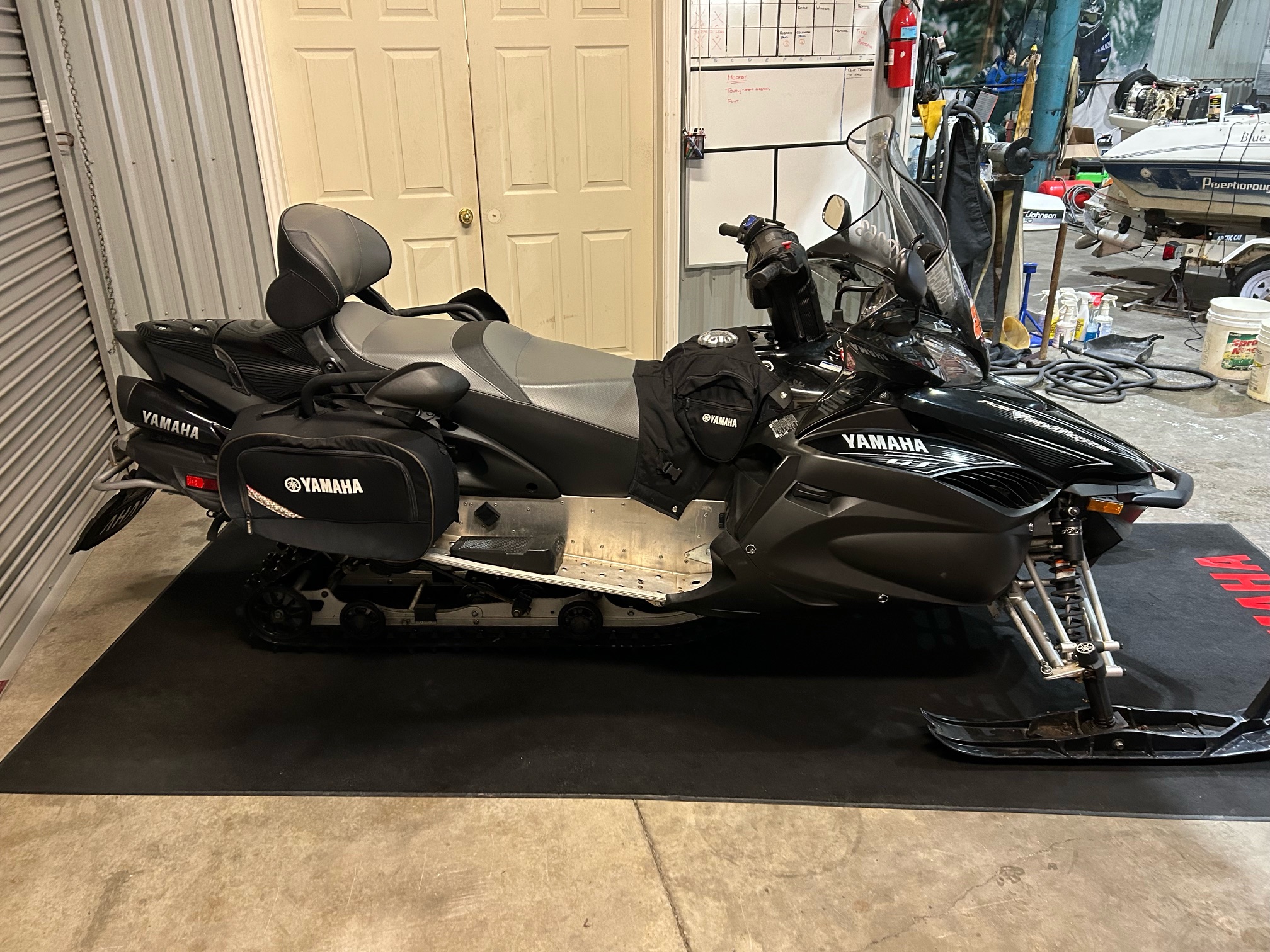 2017 Yamaha Venture RST & GT - Photo 9