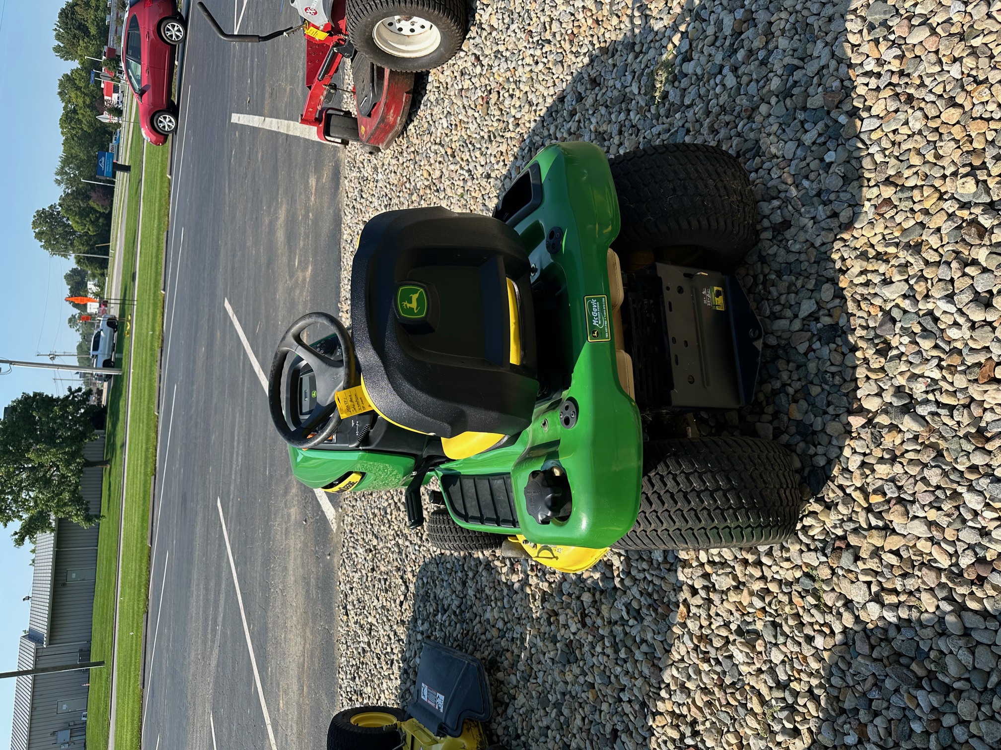 2009 John Deere Select Series™ X300 42-Inch Edge™ Mulching Deck - Photo 4