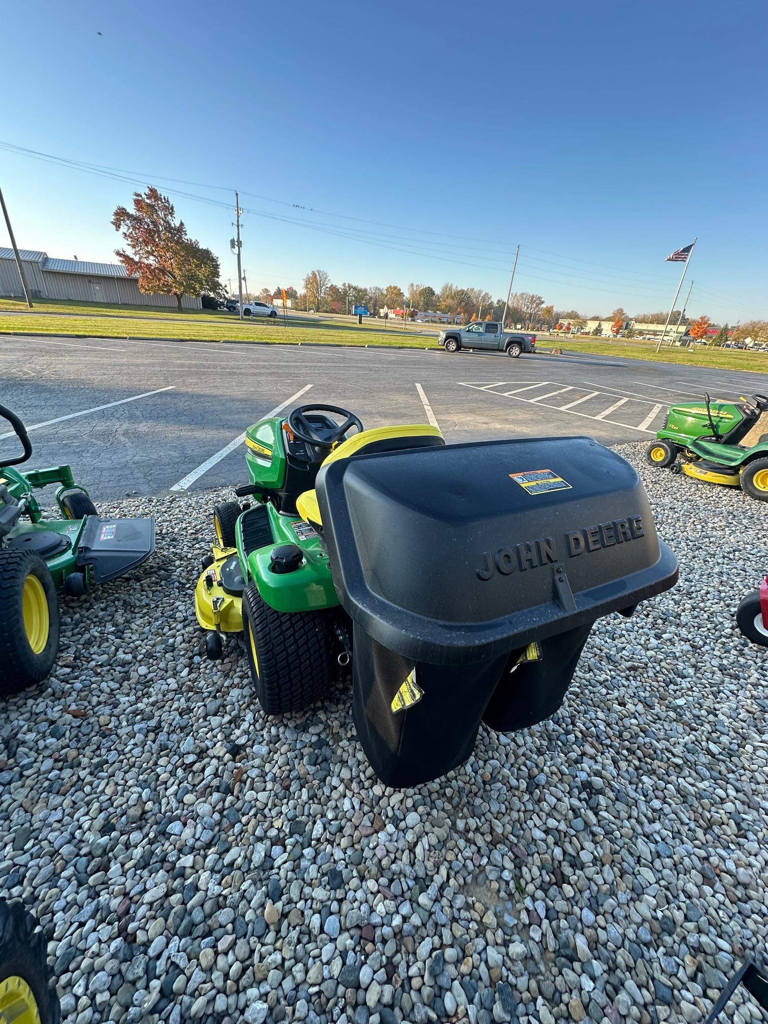 2005 John Deere X320 - Photo 4