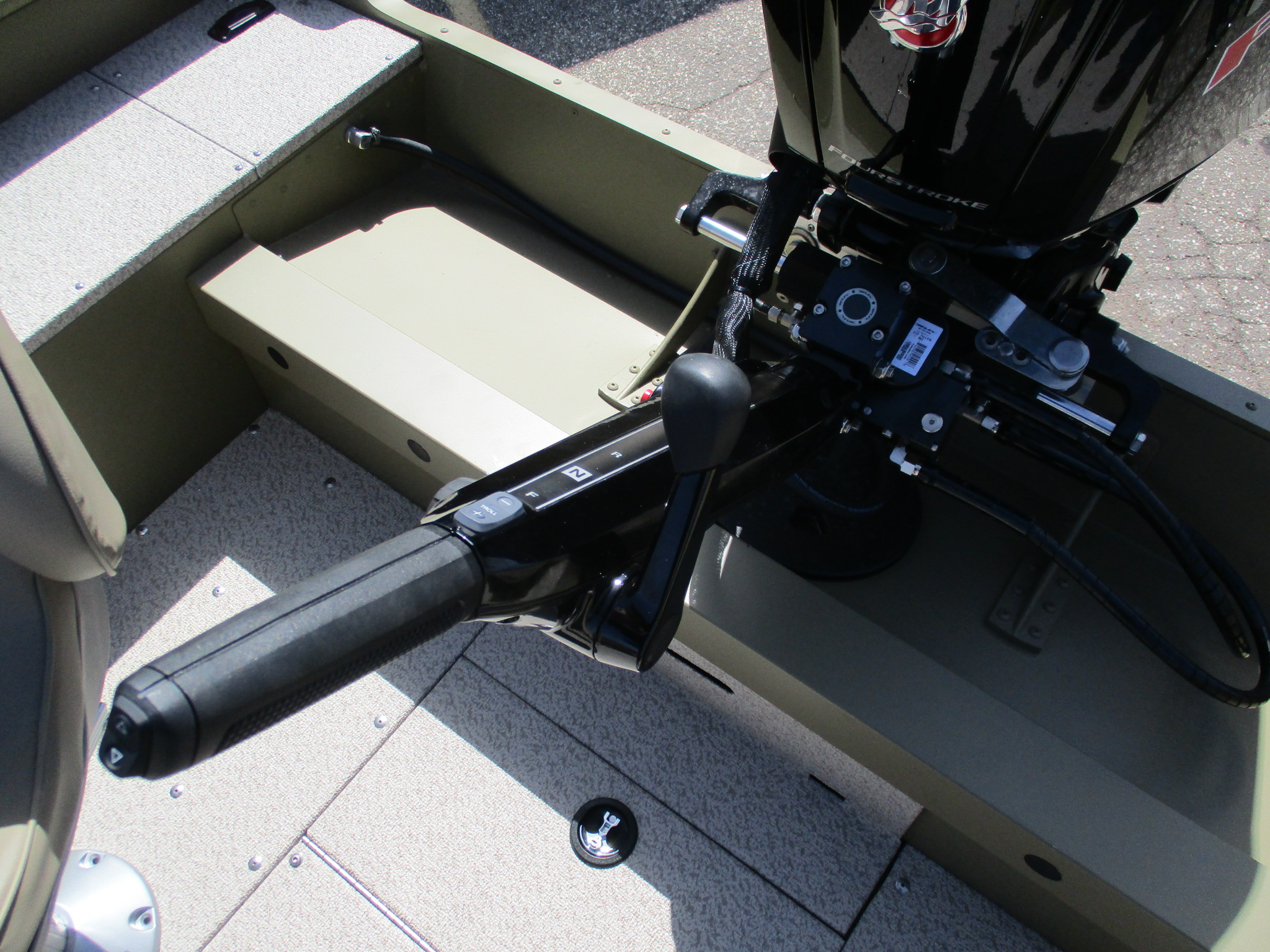 2026 Lund 2075 Alaskan Tiller - Photo 5