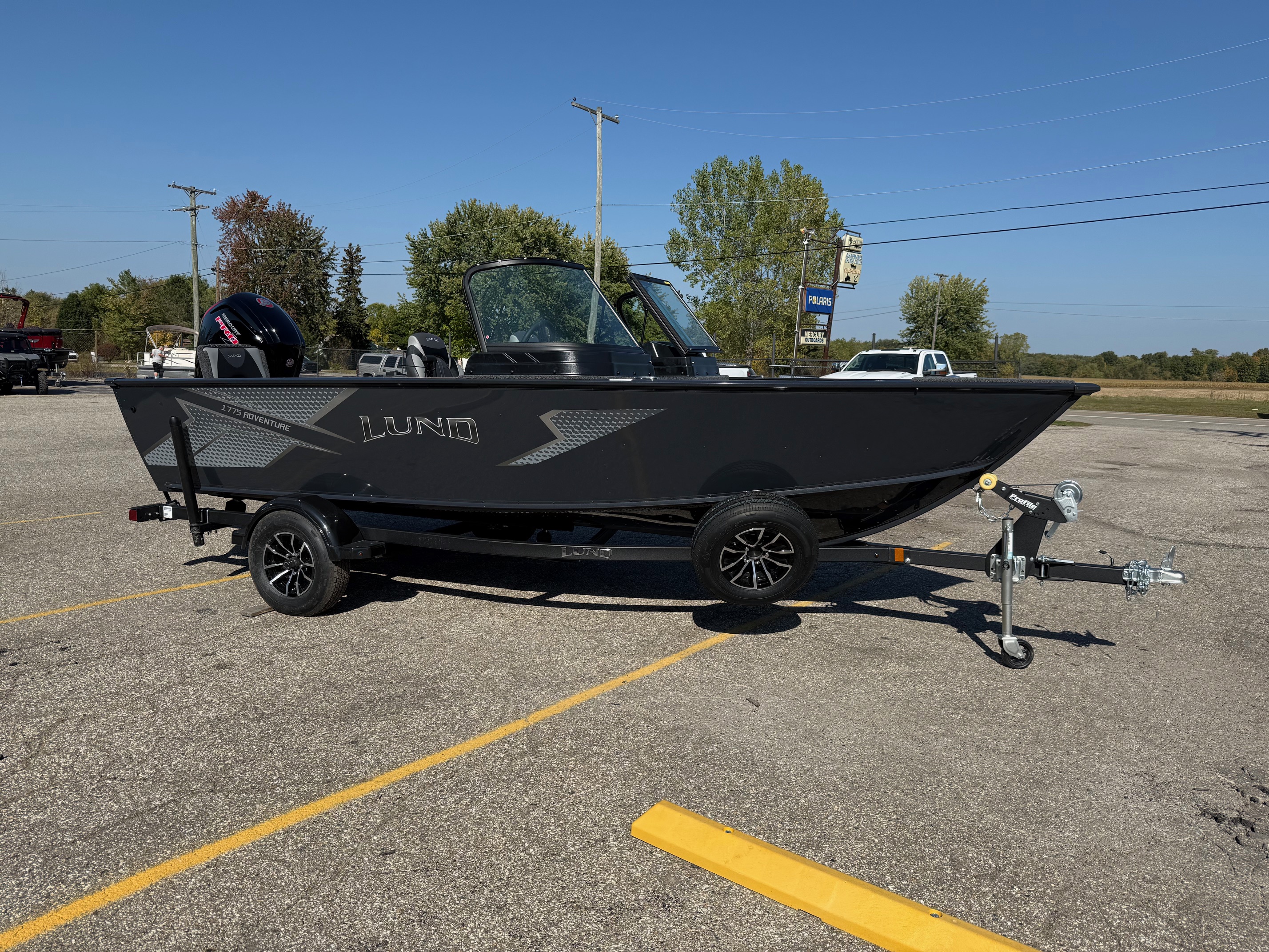 2026 Lund Adventure 1775 Sport