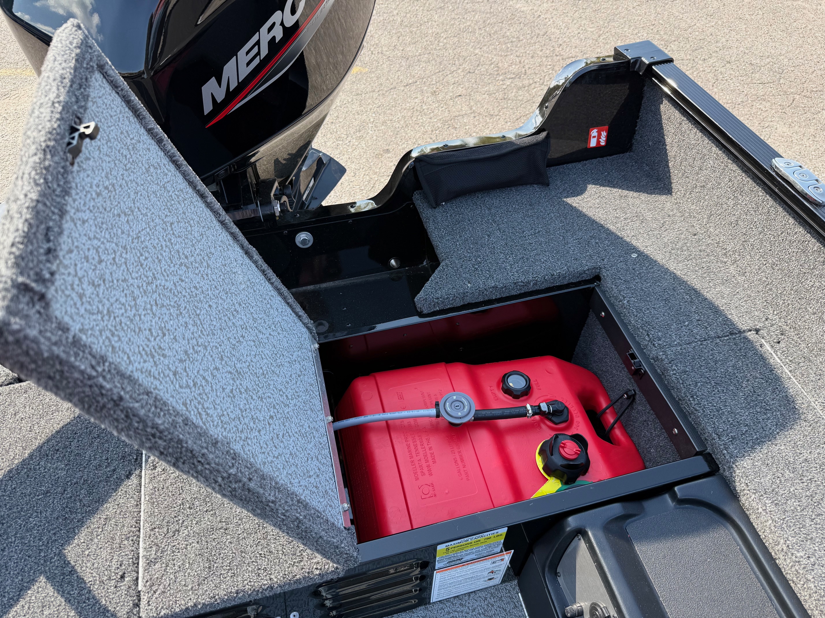 2026 Lund Angler 1650 Tiller - Photo 10