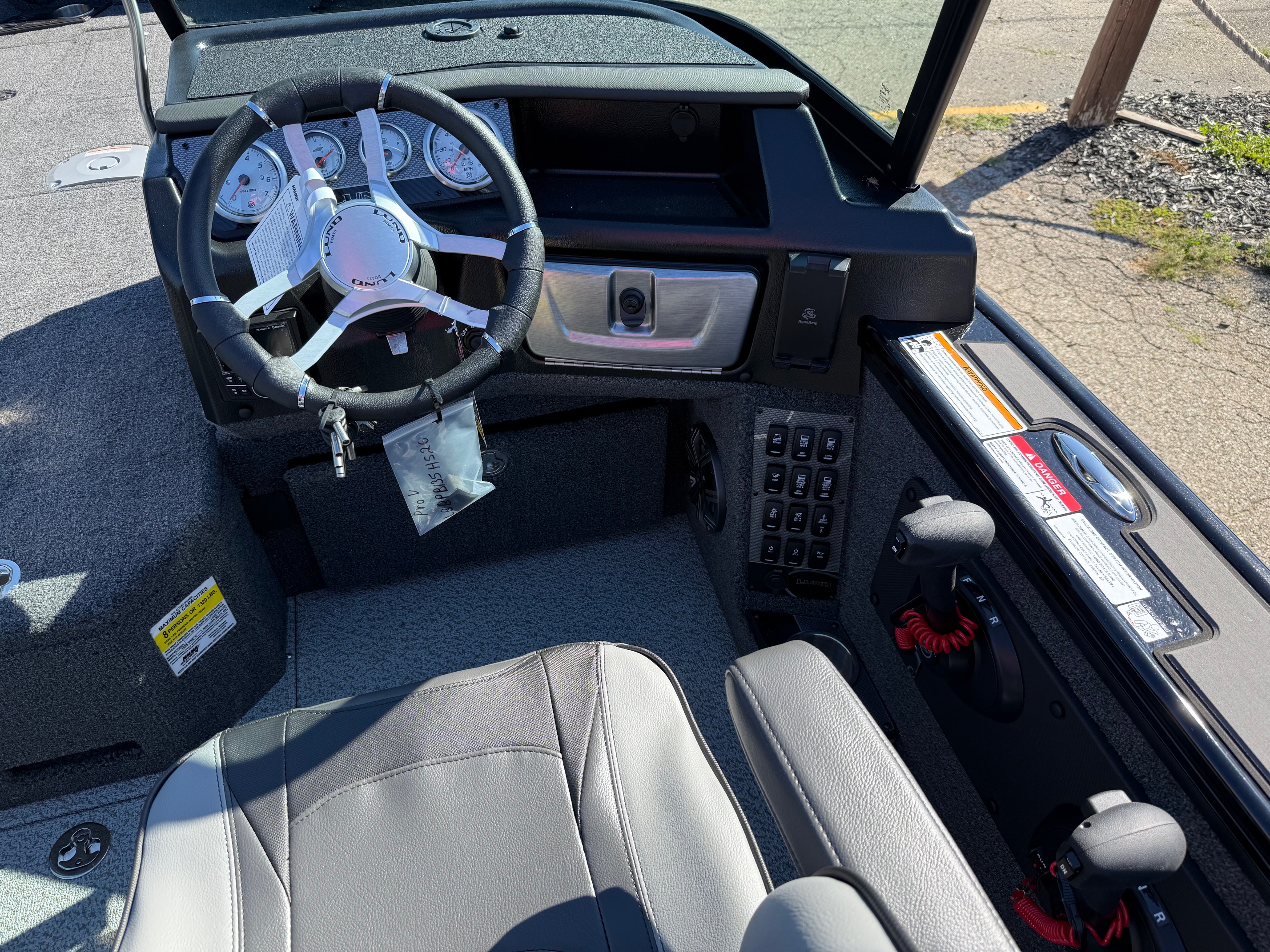 2026 Lund 1975 Pro V Sport - Photo 8