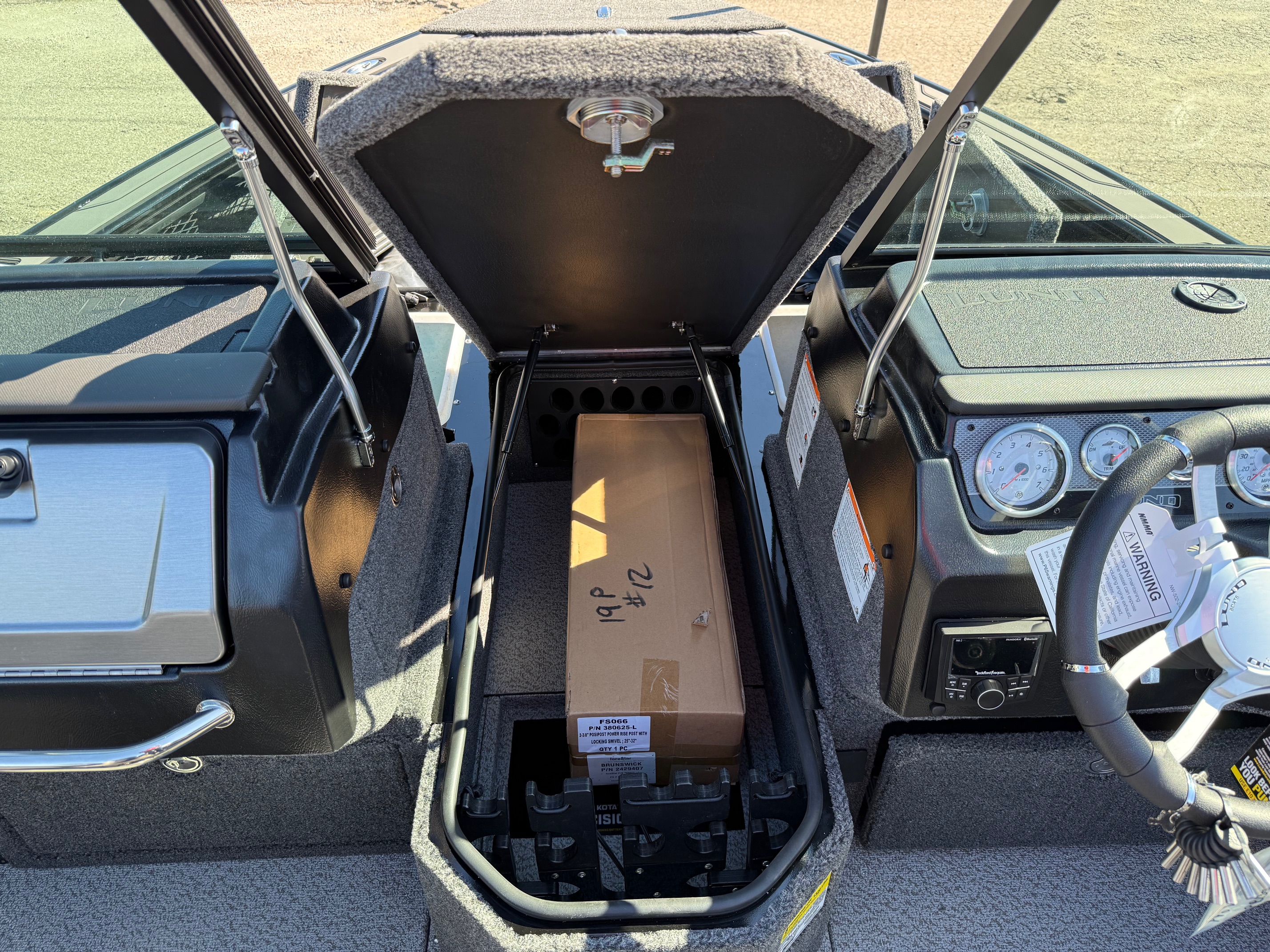 2026 Lund 1975 Pro V Sport - Photo 10