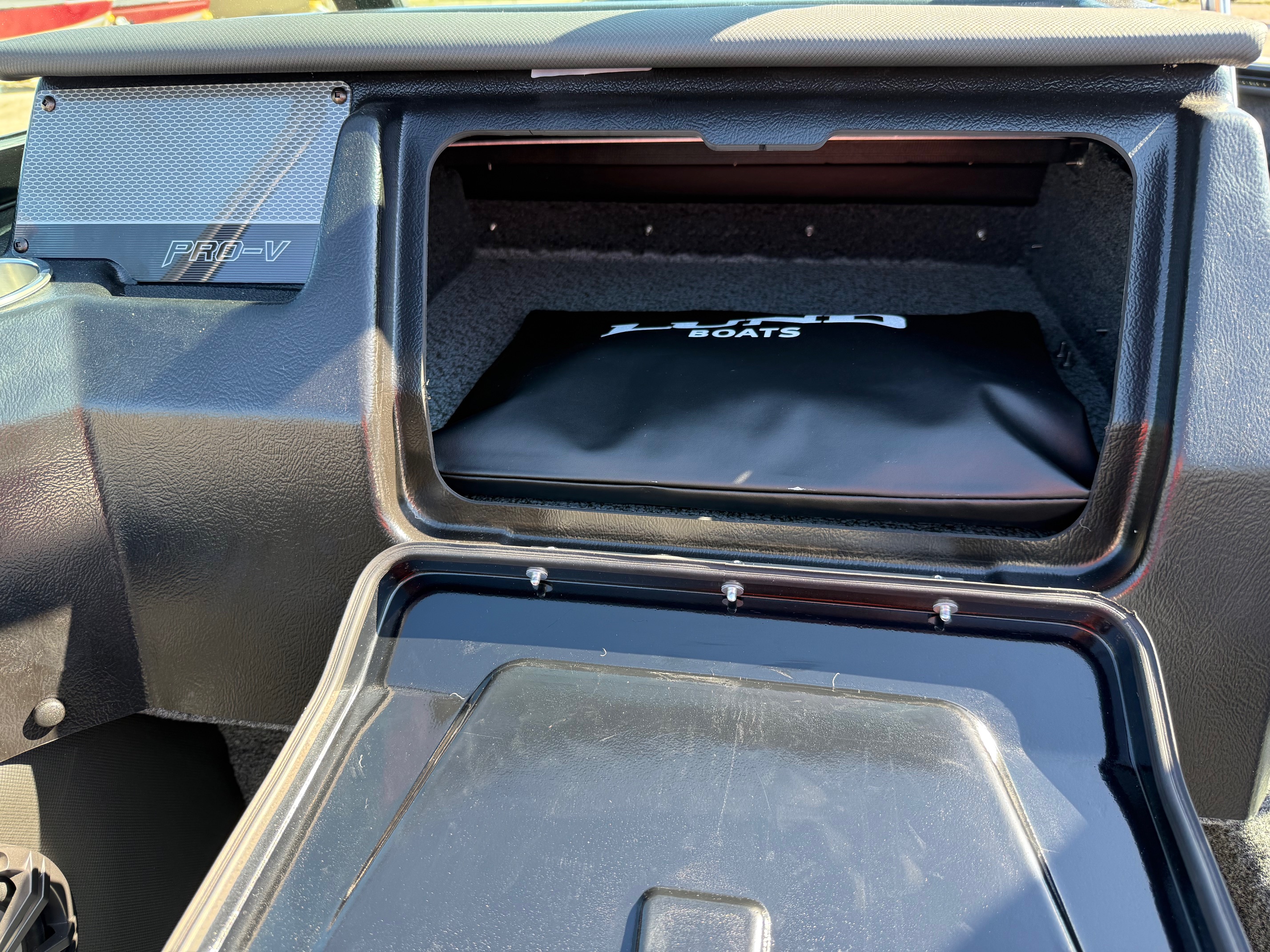 2026 Lund 1975 Pro V Sport - Photo 15