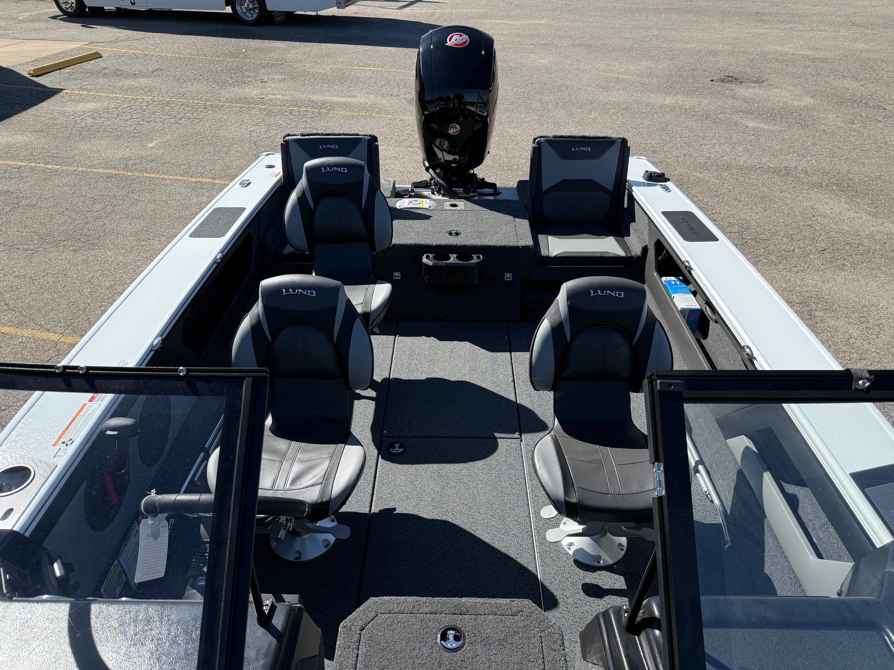 2026 Lund 1875 Crossover XS - Photo 6