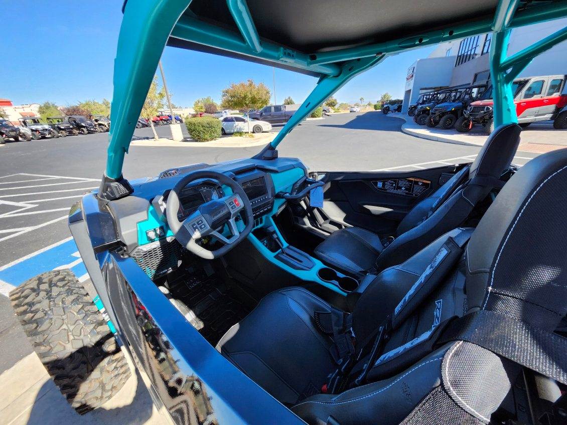 2025 Polaris RZR PRO R 4 ULT - BLACK CRYSTAL / RAD GREEN Ultimate - Photo 6
