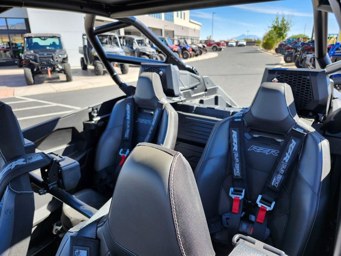 2025 Polaris RZR PRO R 4 ULTIMATE - SUPER GRAPHITE Ultimate - Photo 5