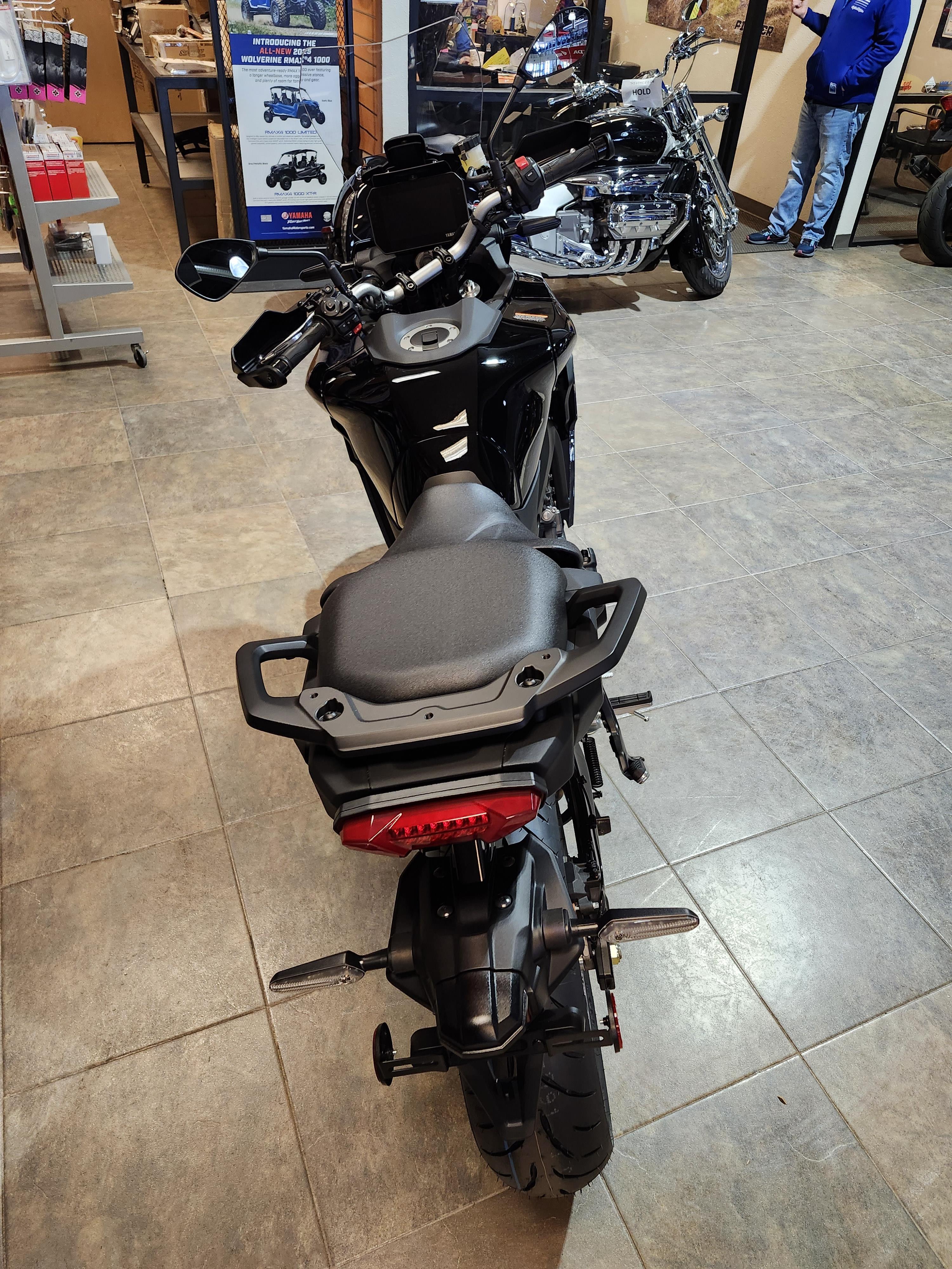 2025 Yamaha TRACER 9 - Photo 2