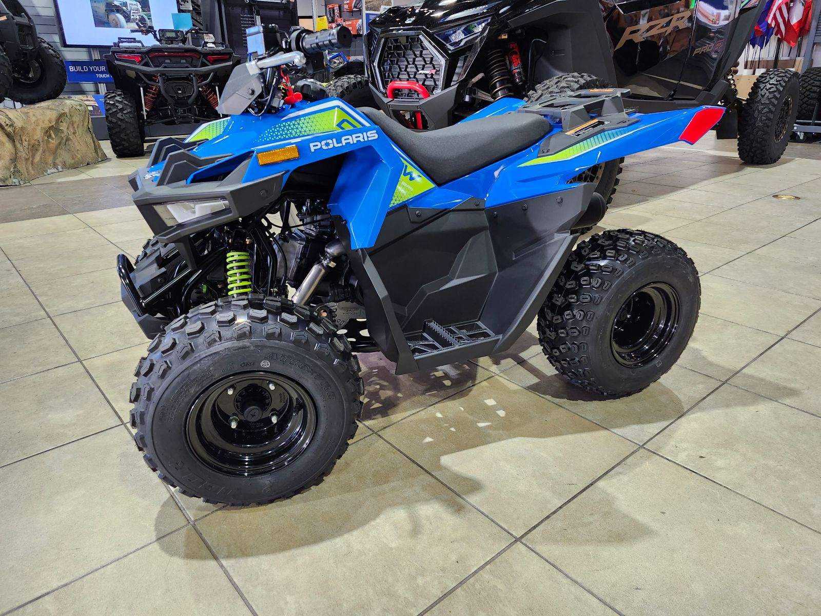 2025 Polaris OUTLAW 70 EFI - VELOCITY BLUE / LIFTED LIME