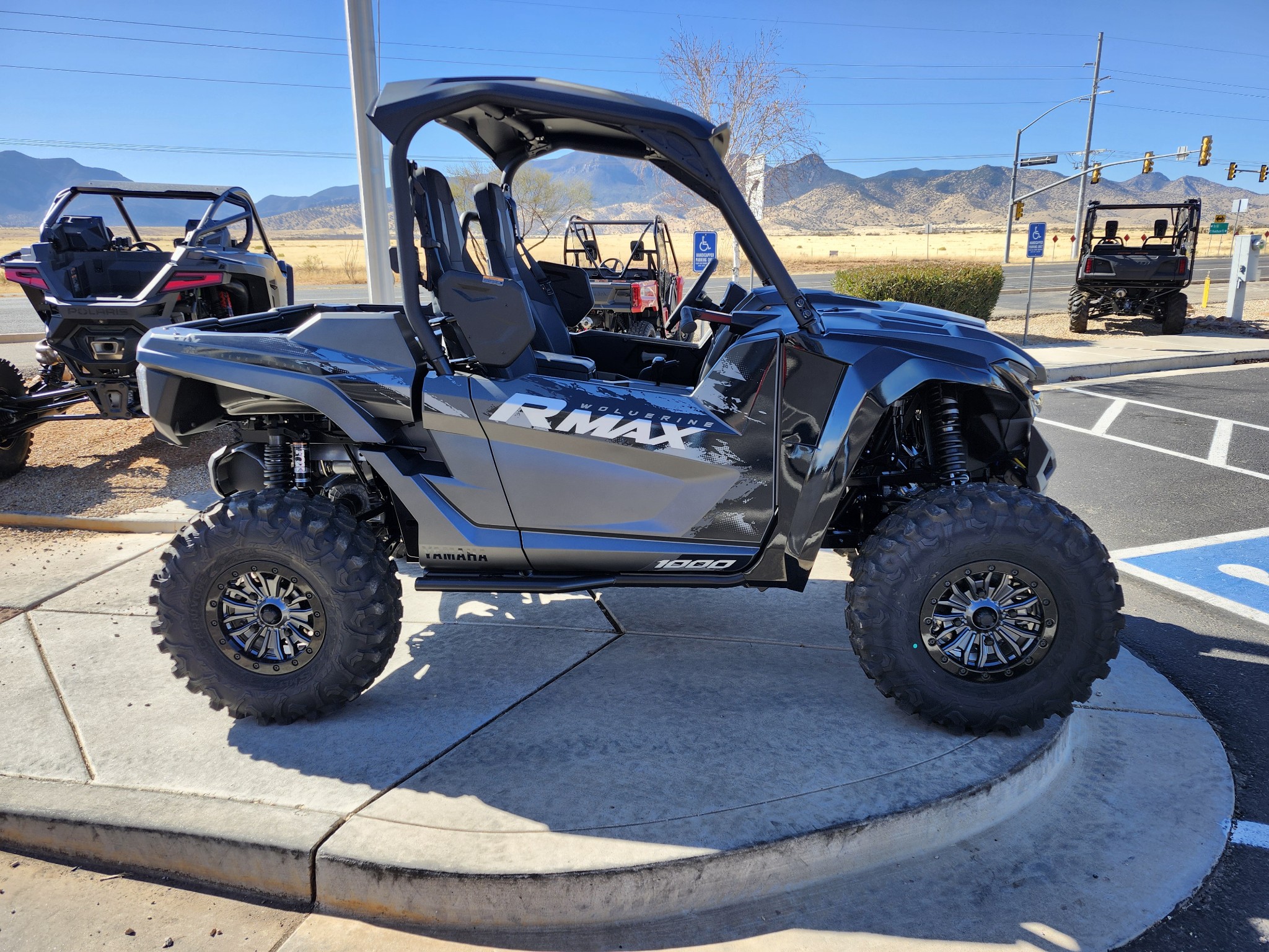 2025 Yamaha Wolverine RMAX2 1000 XT-R