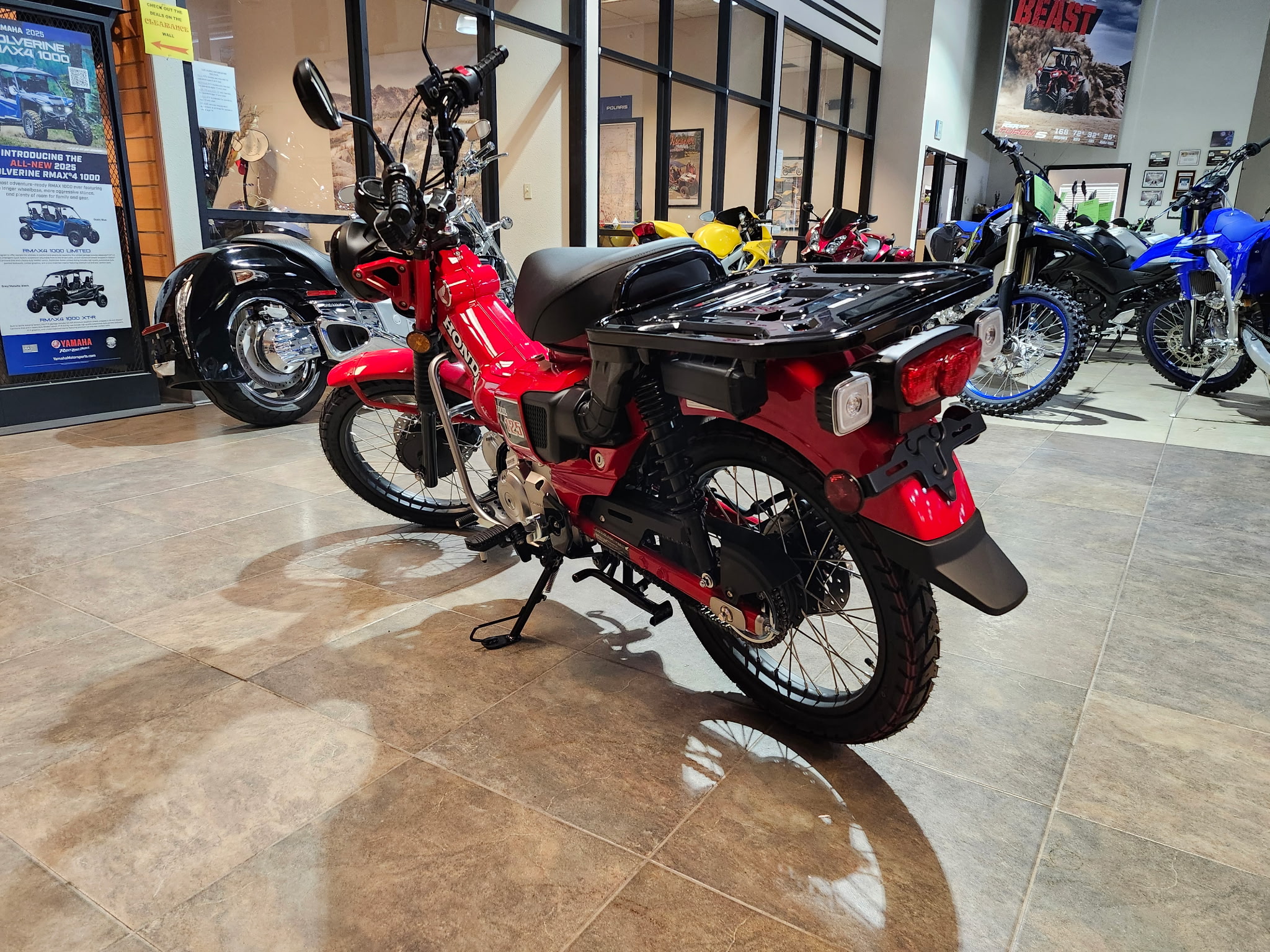 2025 Honda Trail 125 - Photo 3
