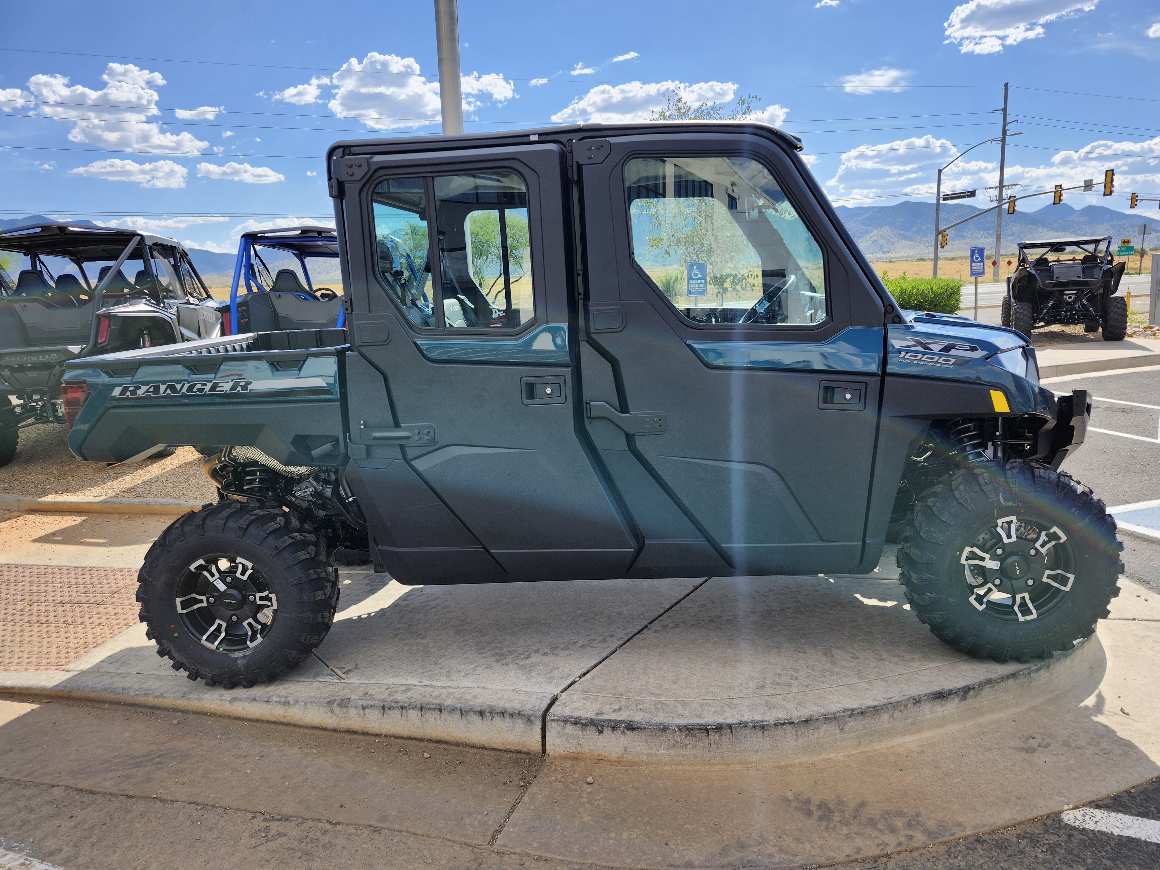 2026 Polaris RANGER CREW XP 1000 NS ULTIMATE BLUE LAB Ultimate - Photo 5