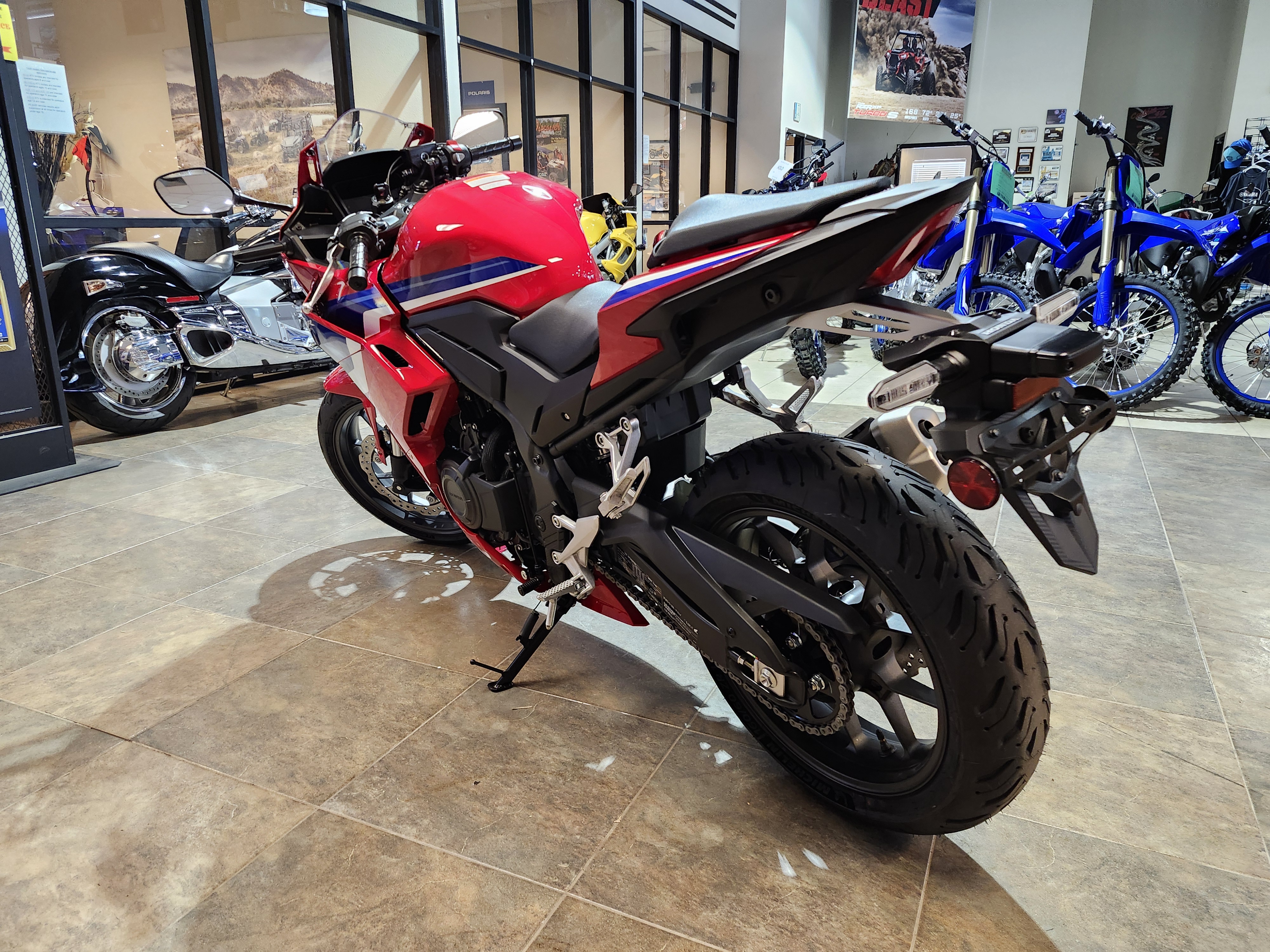 2025 Honda CBR500R ABS - Photo 3