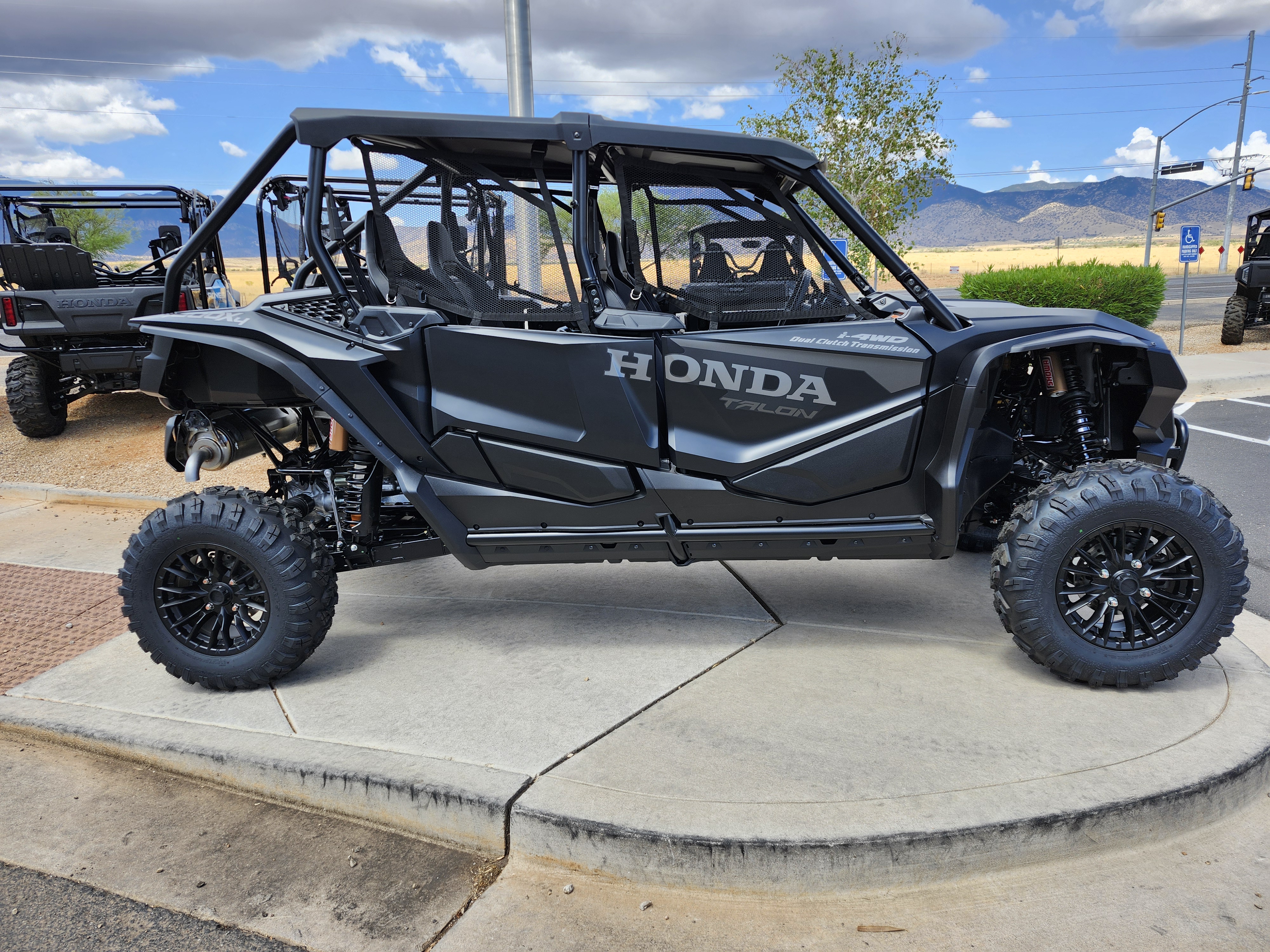2025 Honda Talon 1000X 4 - Photo 5