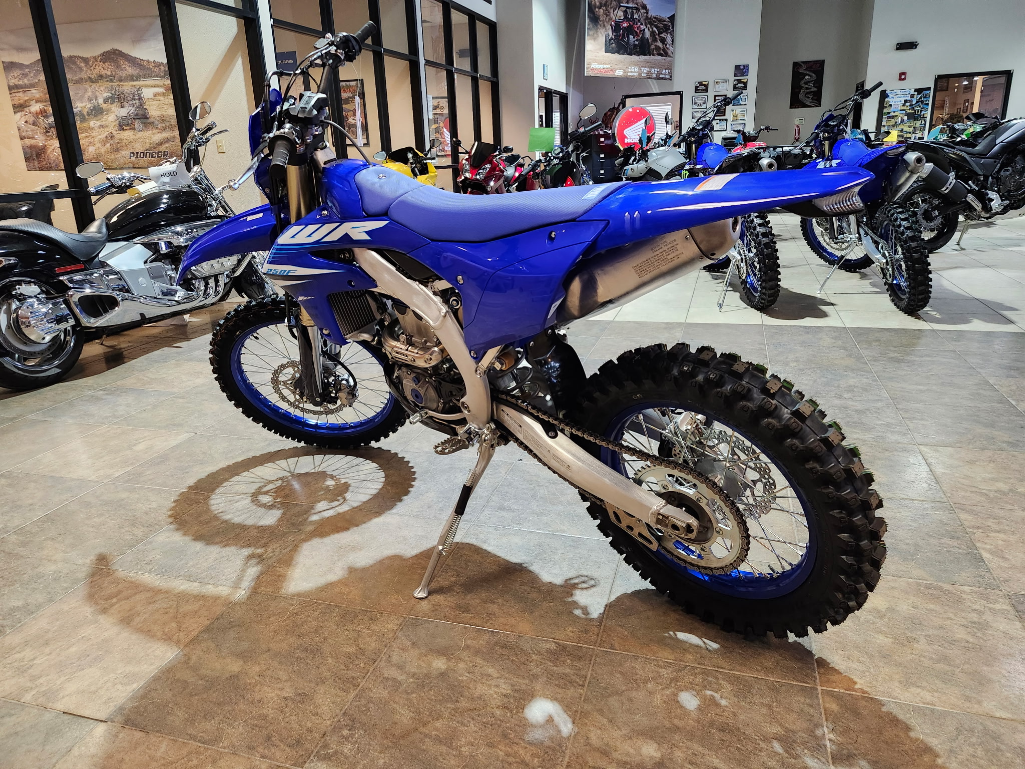 2025 Yamaha WR250F - Photo 3