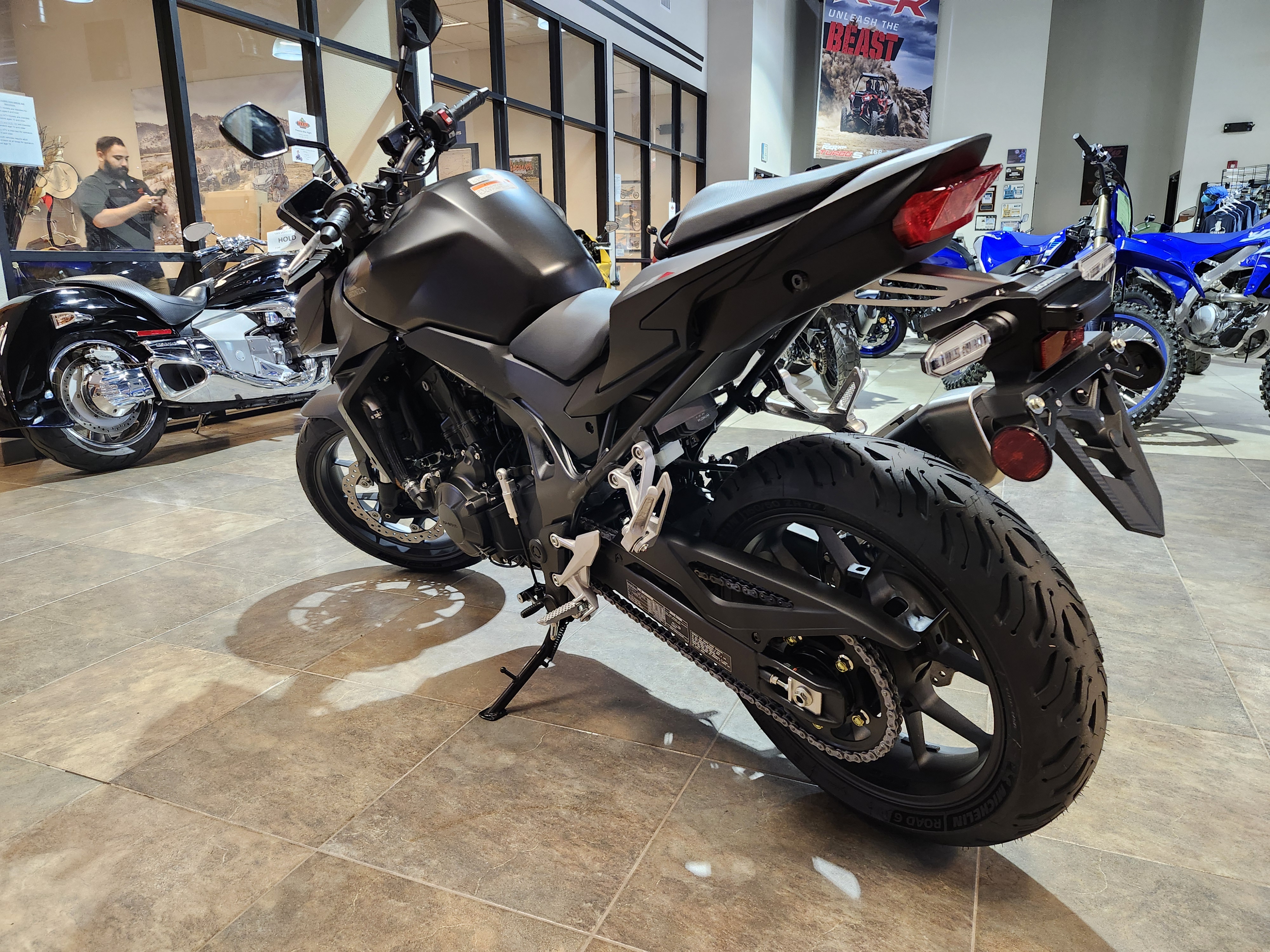 2025 Honda CB750 Hornet Base - Photo 3