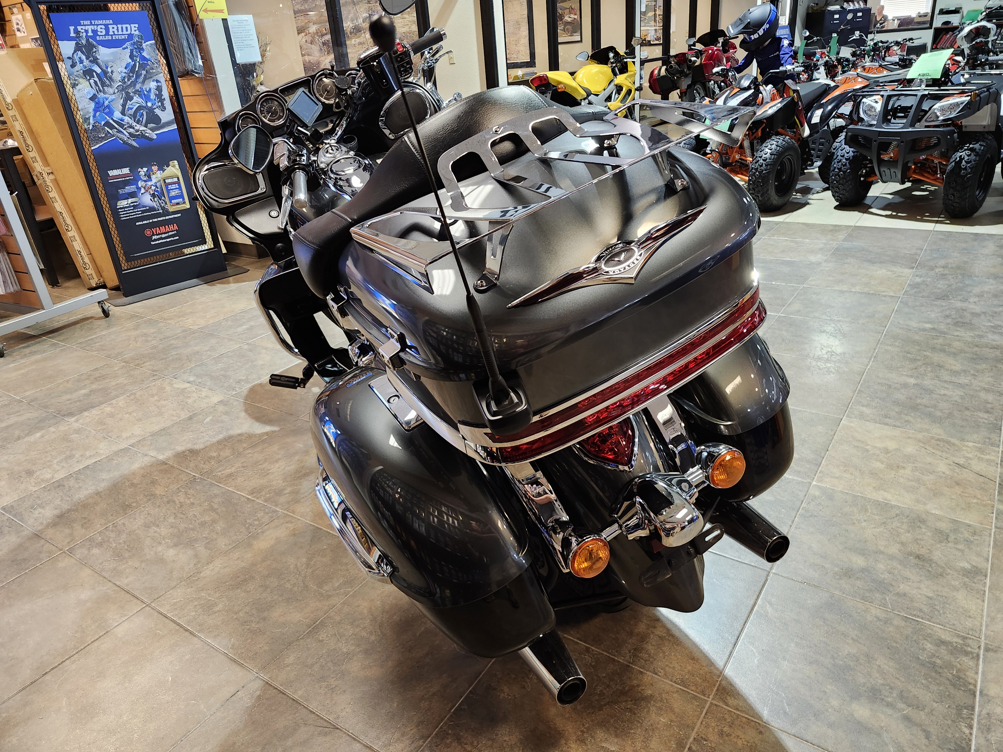 2021 Kawasaki Vulcan® 1700 Voyager® ABS - Photo 4