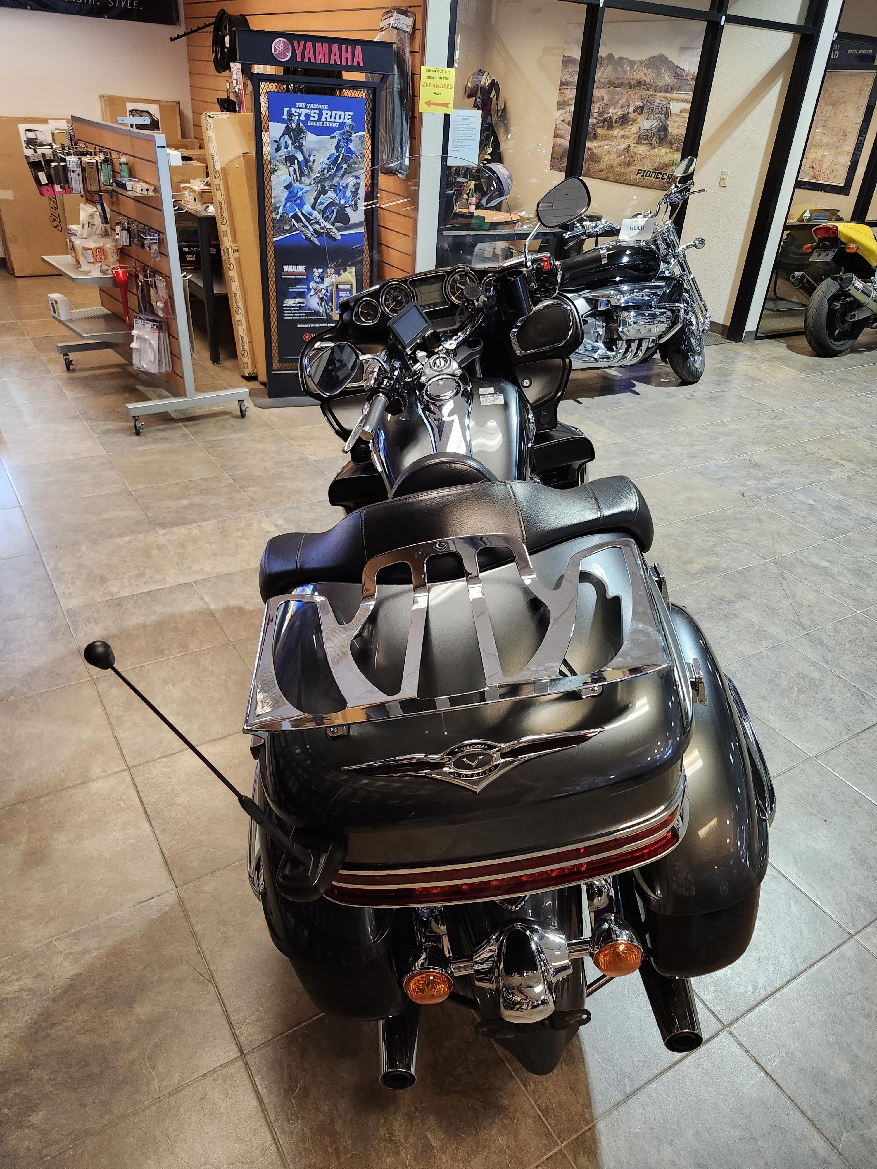 2021 Kawasaki Vulcan® 1700 Voyager® ABS - Photo 3