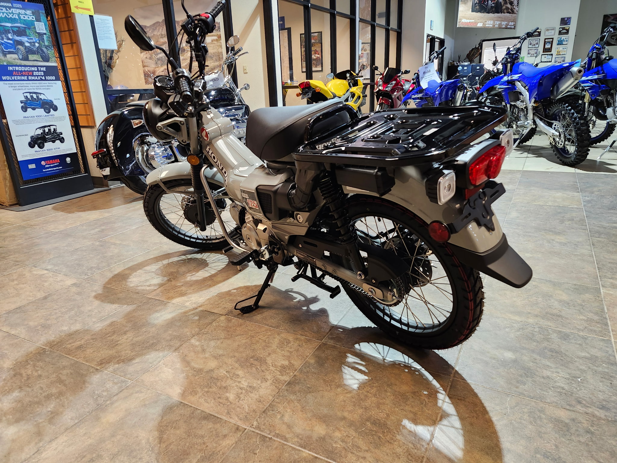 2025 Honda Trail 125 - Photo 3