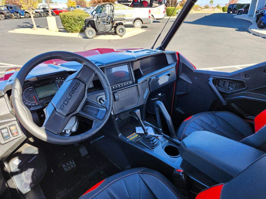 2025 Polaris GENERAL XP 4 1000 ULTIMATE - INDY RED (CA) Ultimate - Photo 2