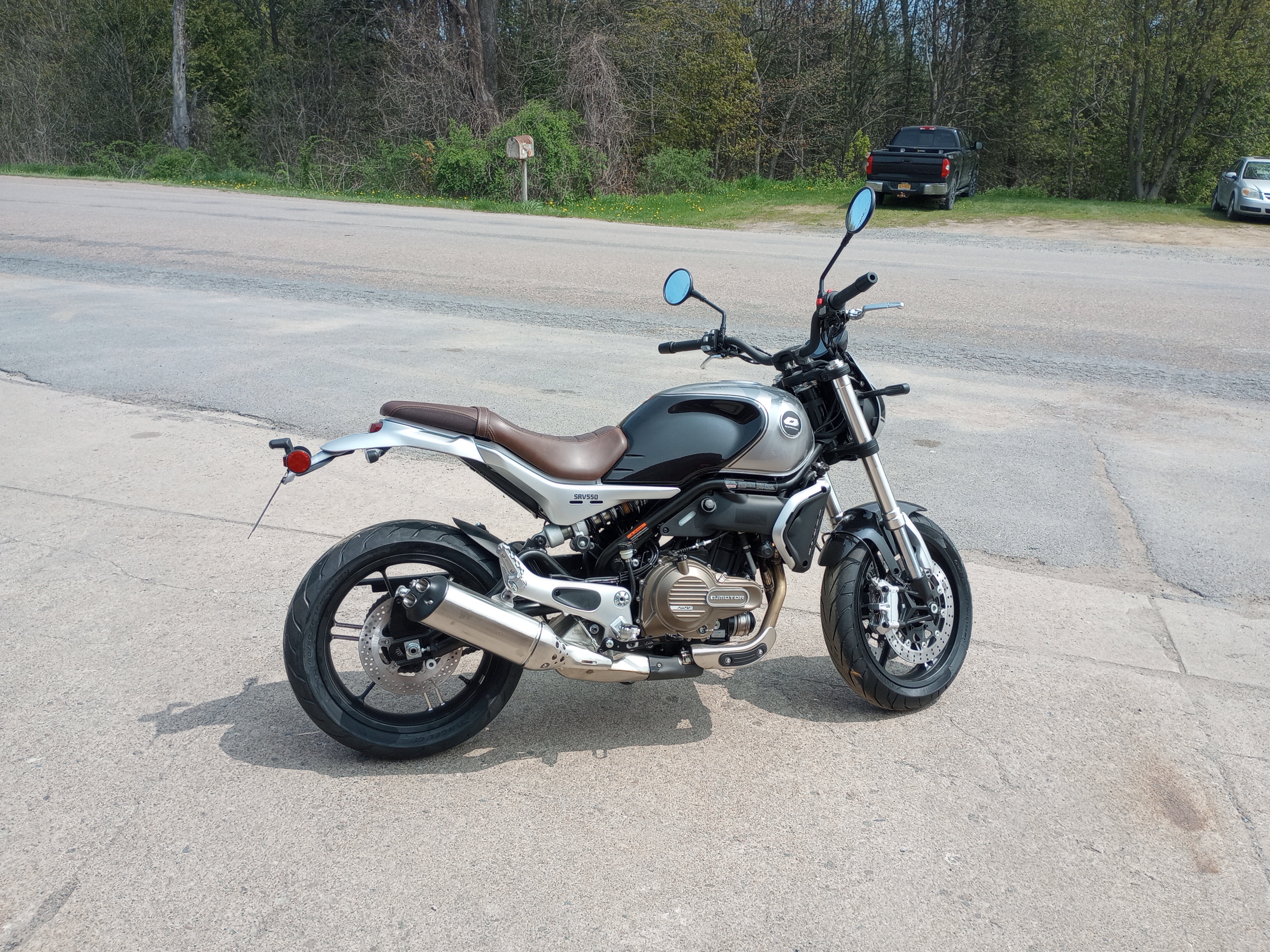 2023 QJ MOTORS SRV550 BLACK - Photo 4