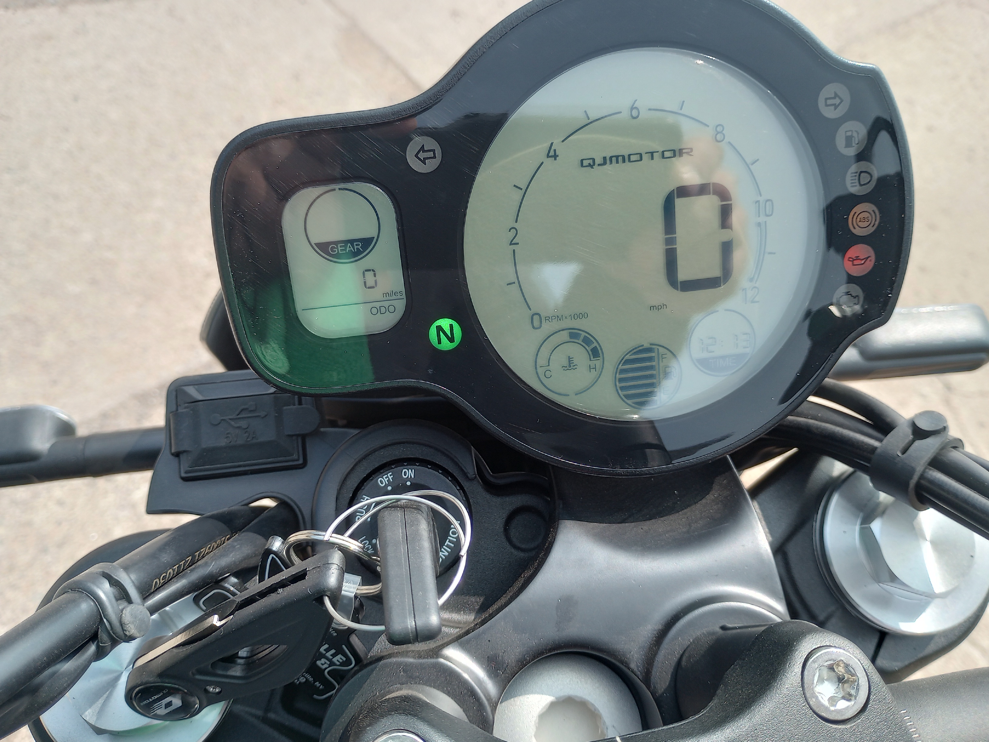 2023 QJ MOTORS SRV550 BLACK - Photo 6