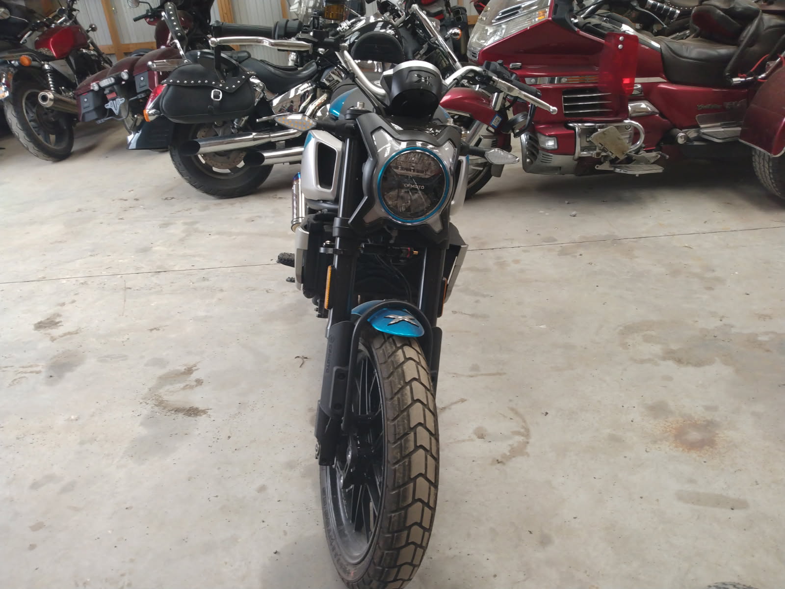 2024 CFMOTO CF700-2US - Photo 2