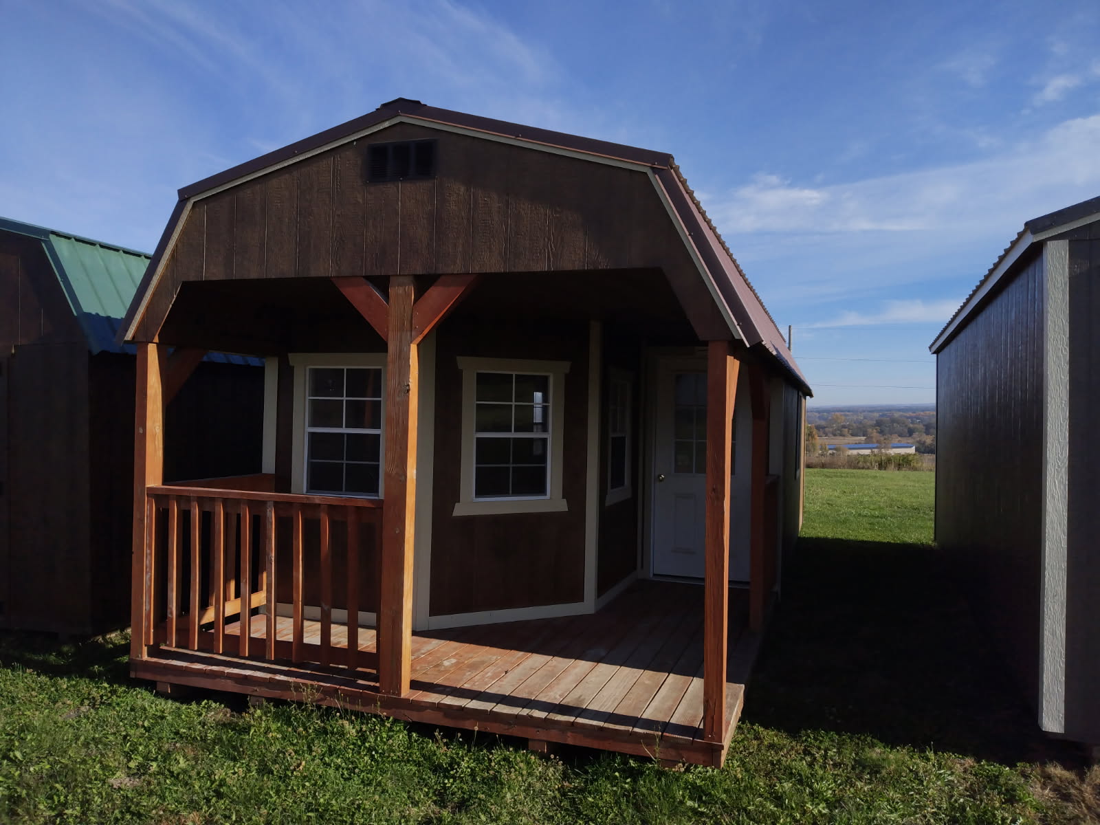 Backyard Outfitters DELUXE CABIN