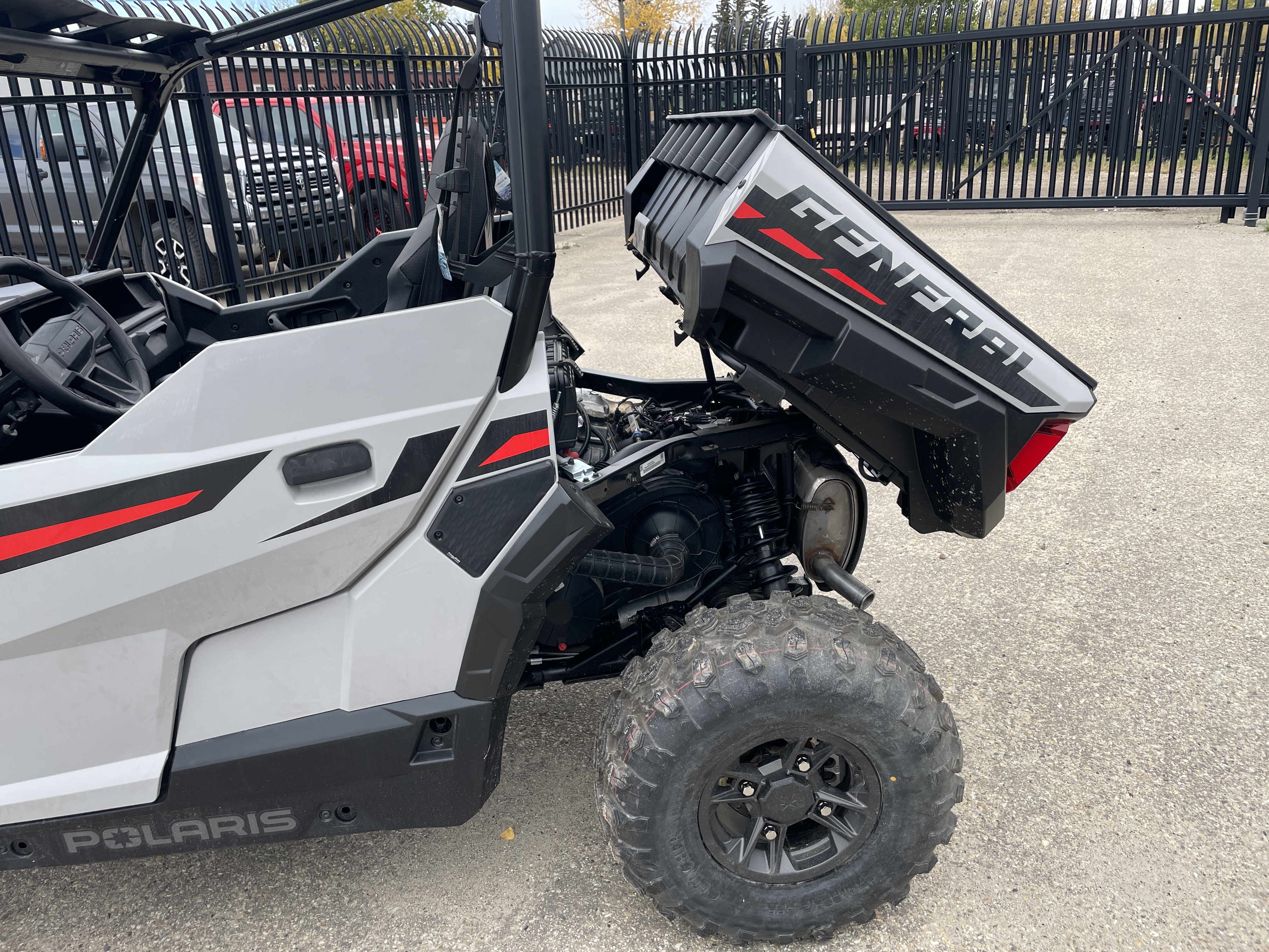 2025 Polaris GENERAL® 1000 Sport - Photo 5