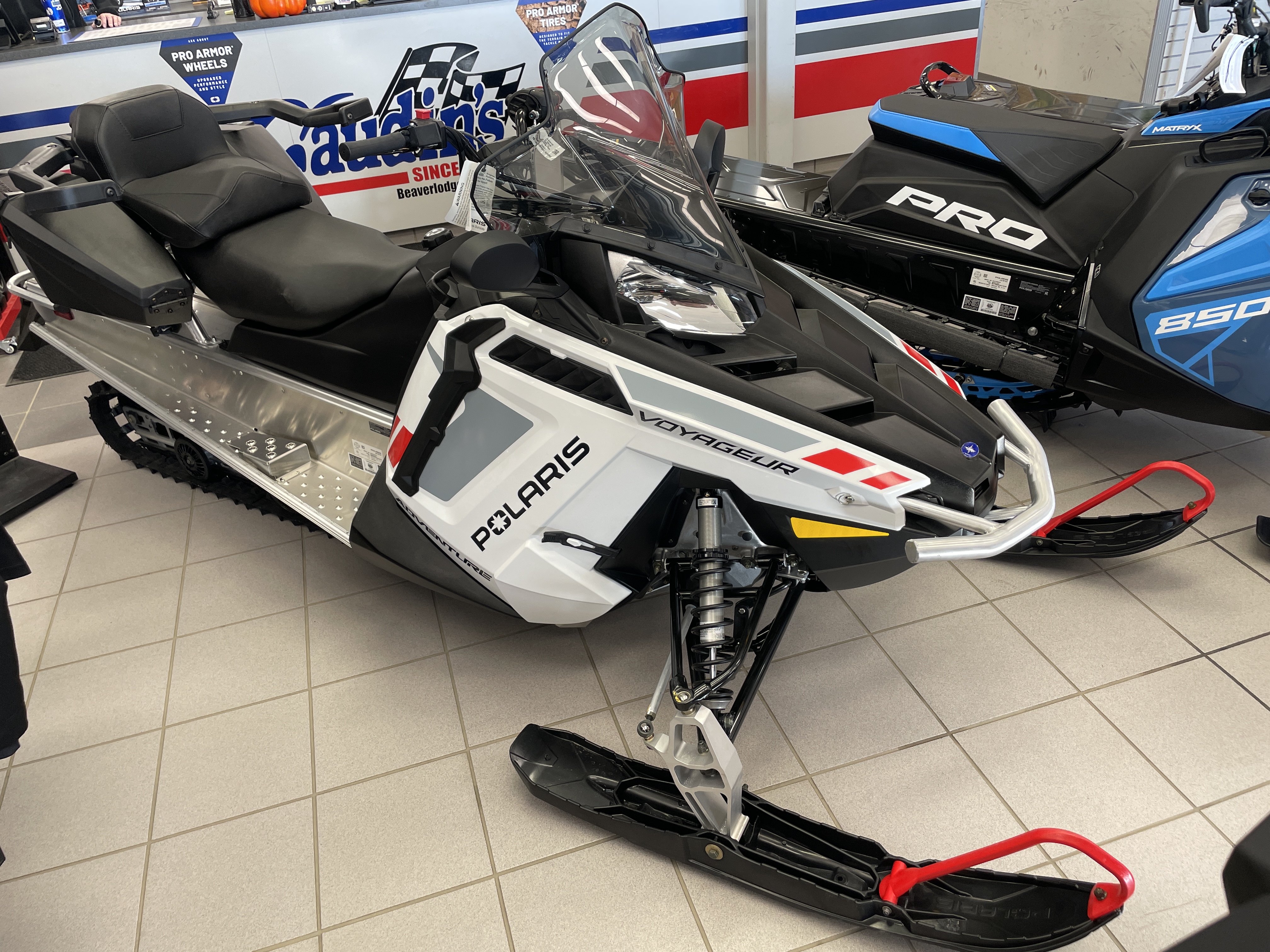 2025 Polaris Voyageur® Adventure 550 144