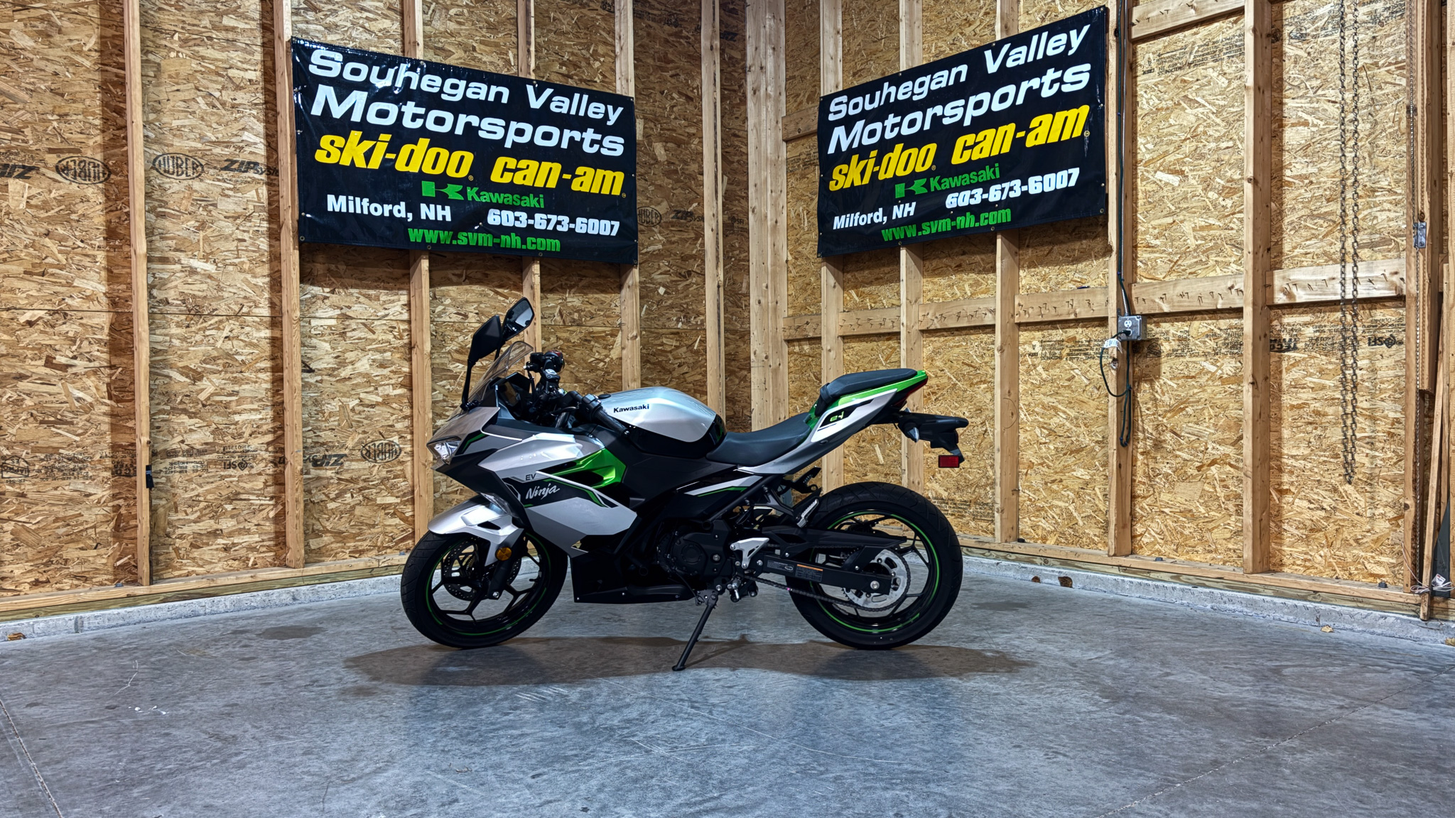2024 Kawasaki NINJA E-1 ABS - Photo 4