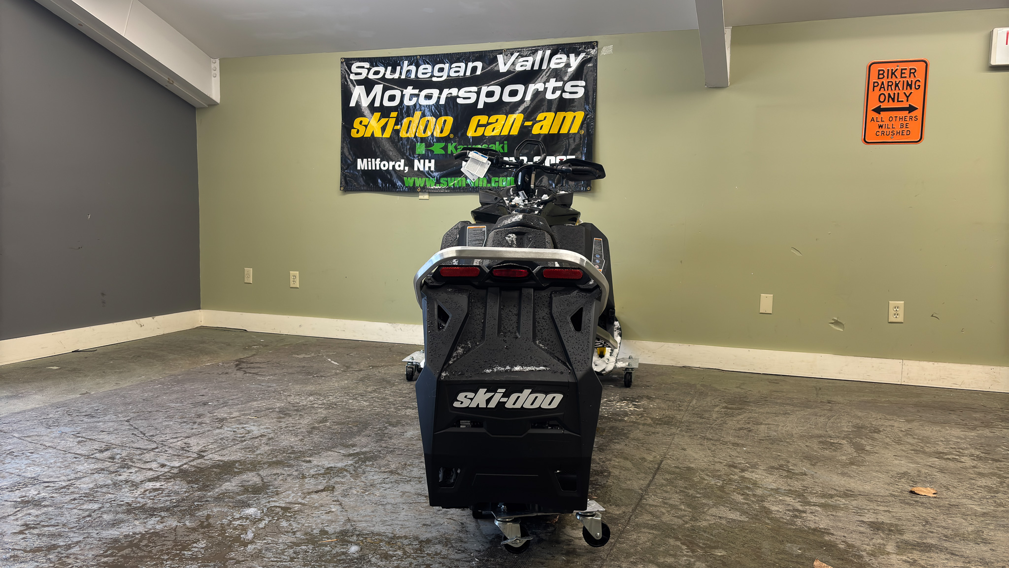 2025 Ski-Doo SUMMIT NEO + 600 EFI 1.75" - Photo 4