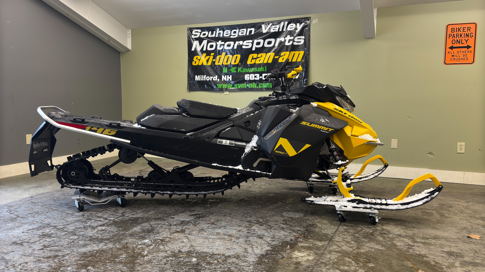 2025 Ski-Doo SUMMIT NEO + 600 EFI 1.75" - Photo 6