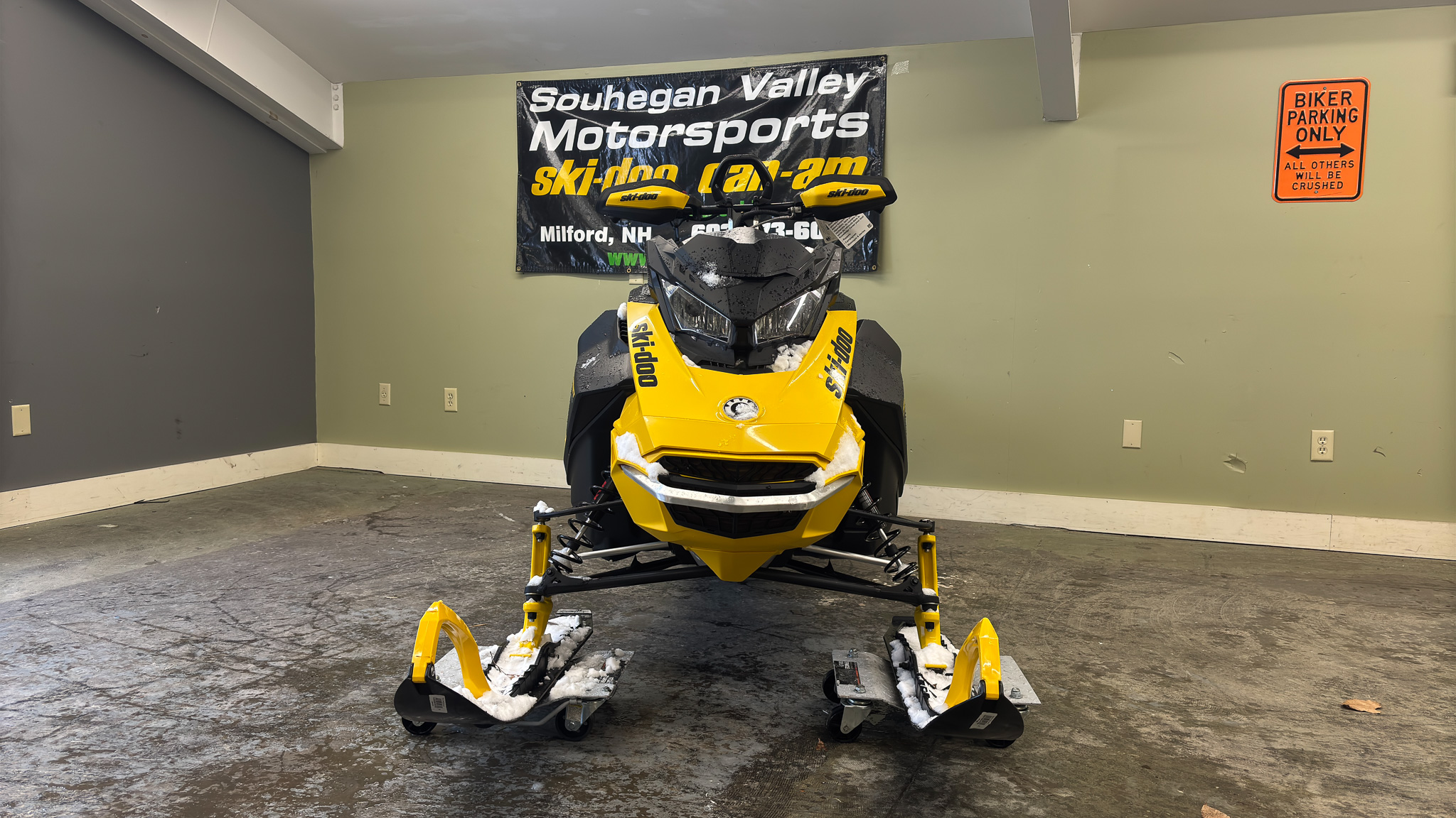 2025 Ski-Doo SUMMIT NEO + 600 EFI 1.75" - Photo 8
