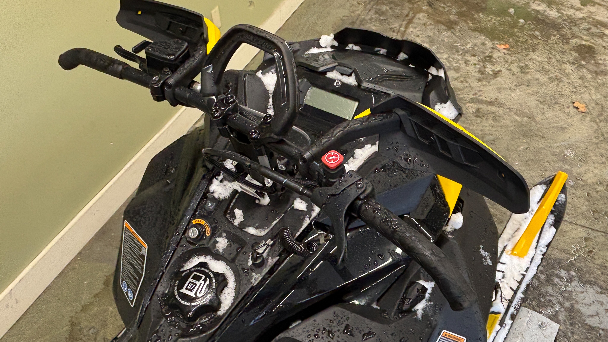 2025 Ski-Doo SUMMIT NEO + 600 EFI 1.75" - Photo 12