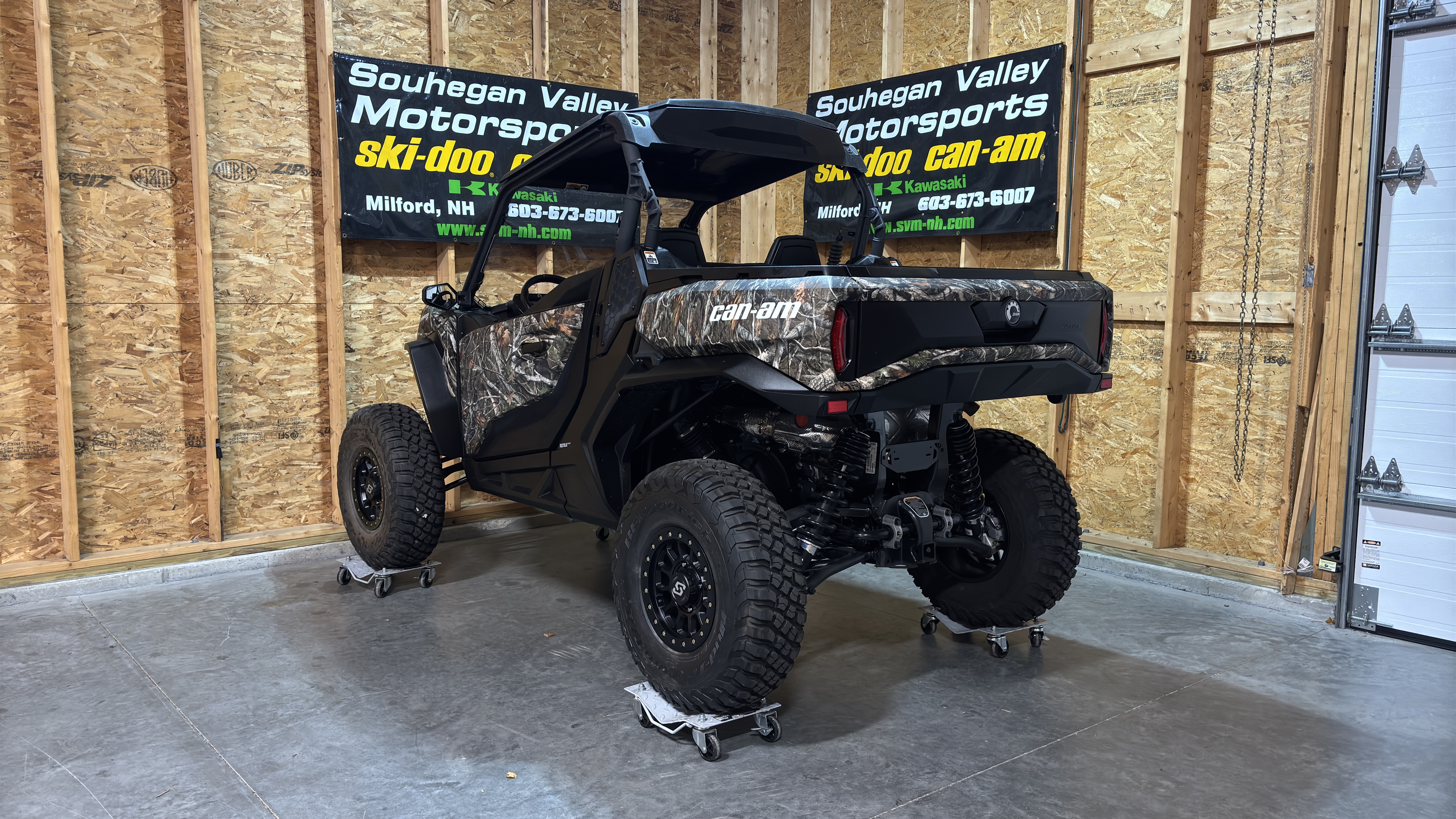 2024 Can-Am COMMANDER XT 1000R - Photo 6