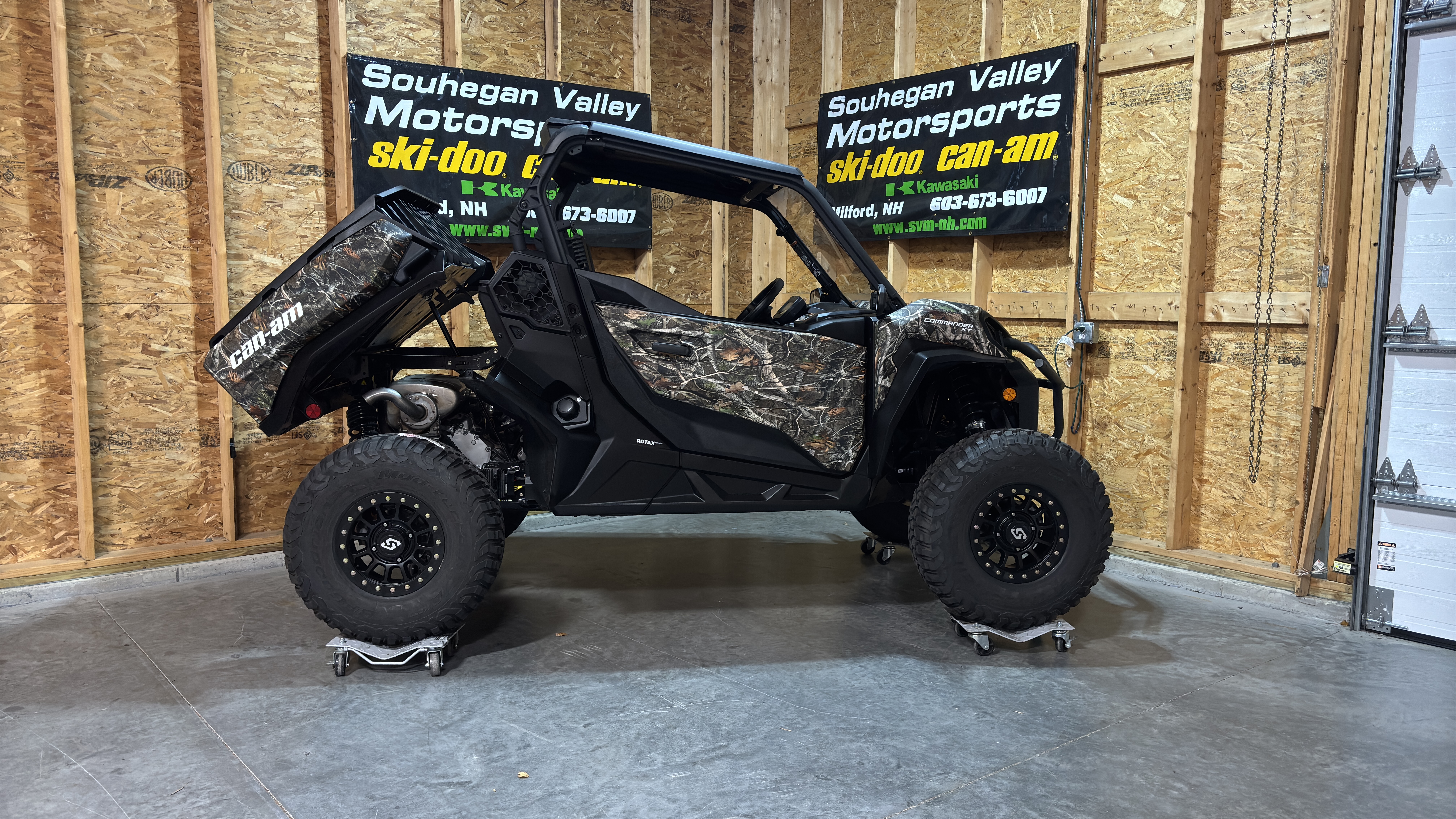 2024 Can-Am COMMANDER XT 1000R - Photo 10