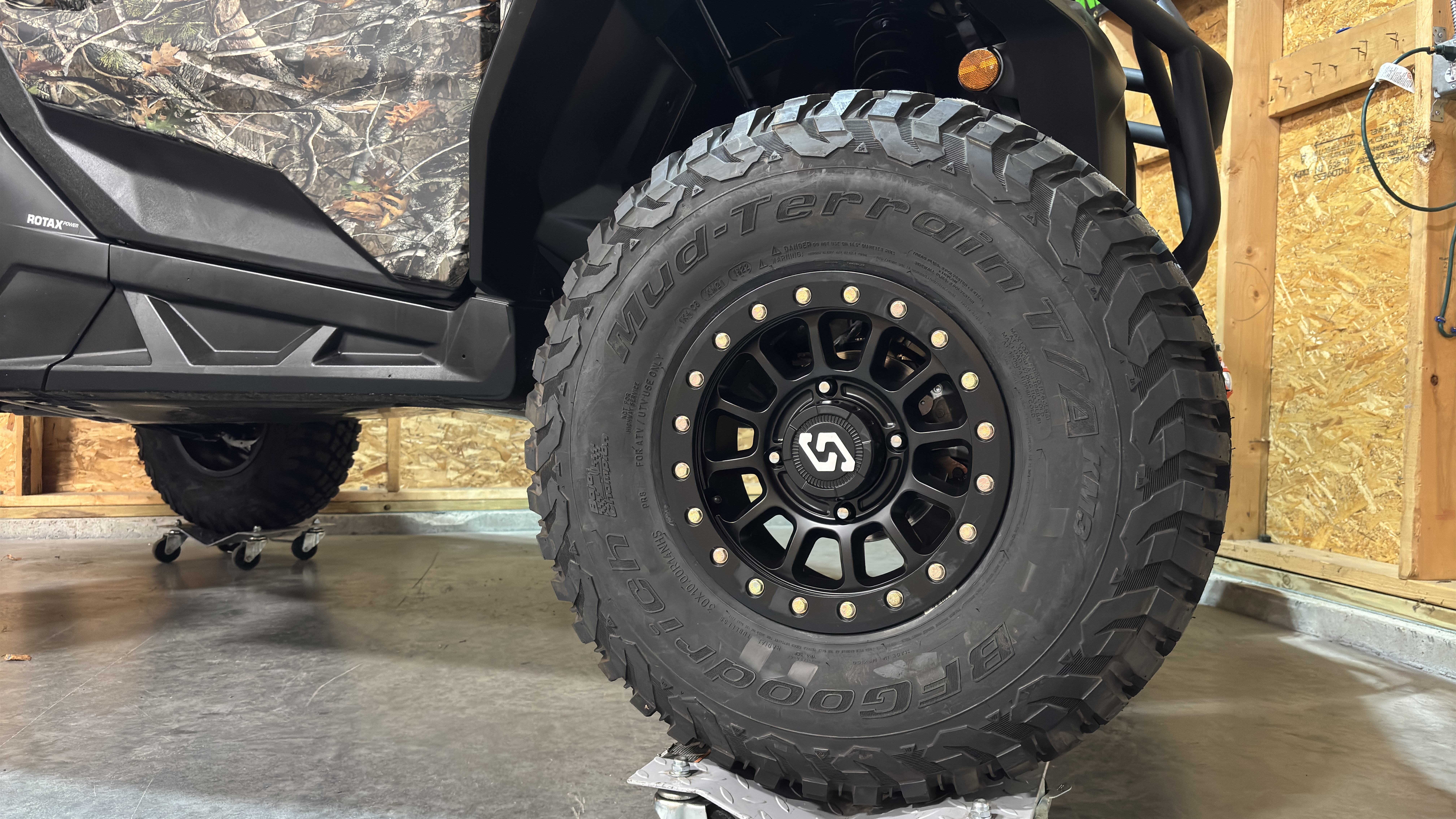2024 Can-Am COMMANDER XT 1000R - Photo 12