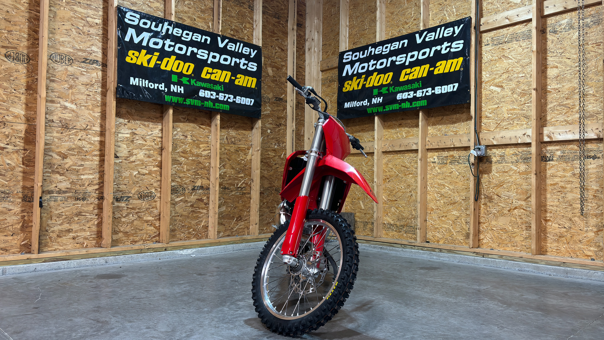 2025 GASGAS MC 300 - Photo 2