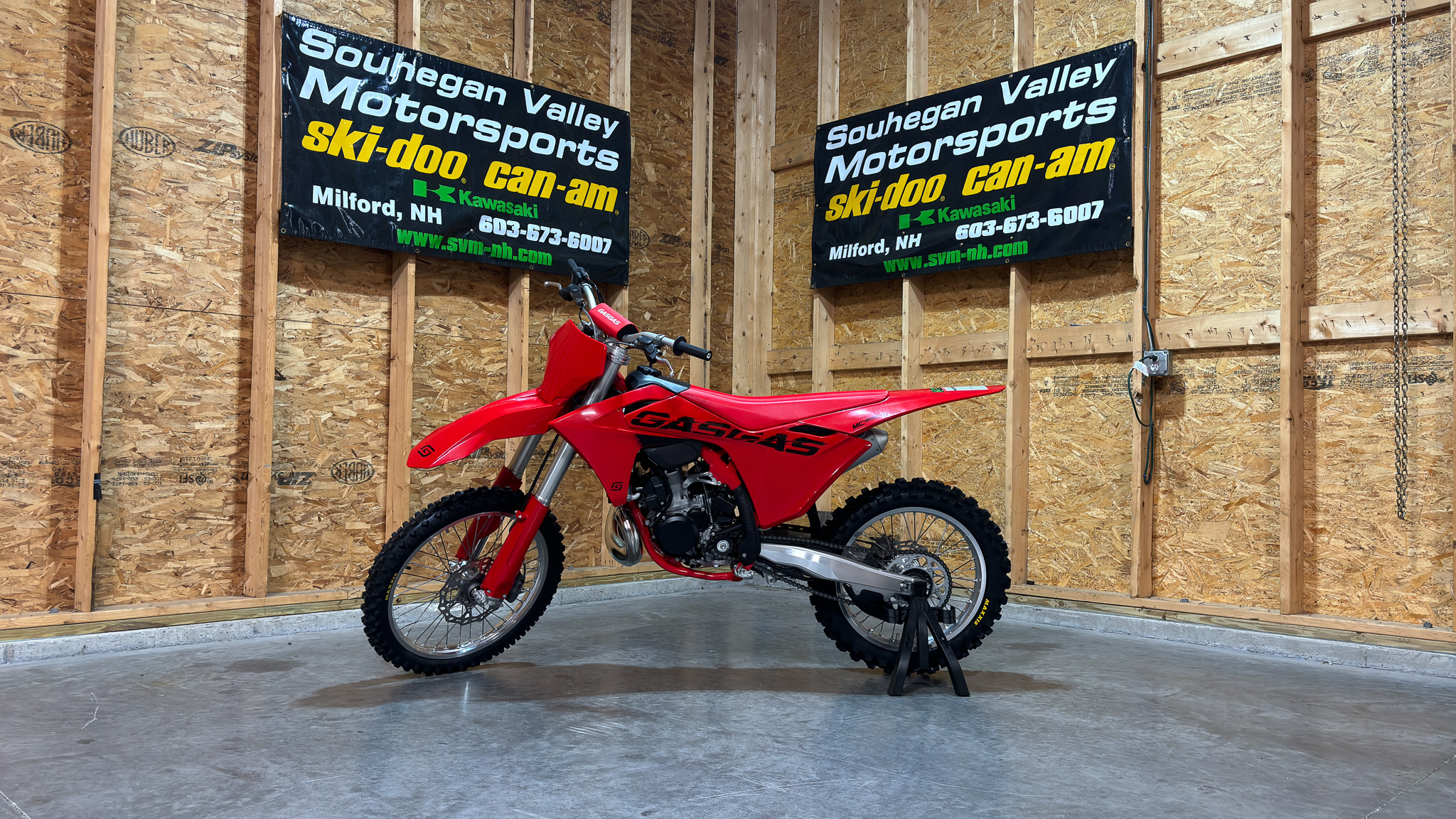 2025 GASGAS MC 300 - Photo 4
