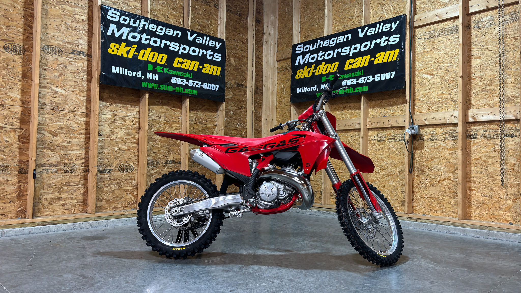 2025 GASGAS MC 300 - Photo 8