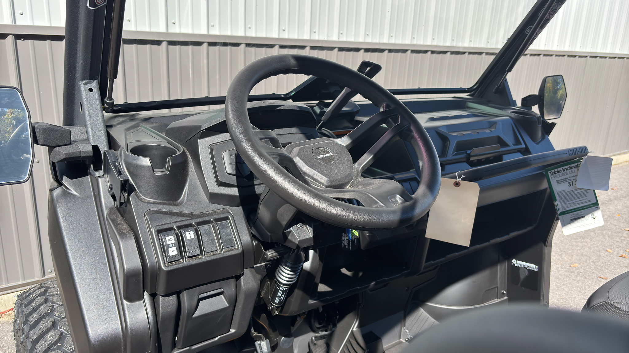2025 Can-Am DEFENDER XT HD9 - Photo 12