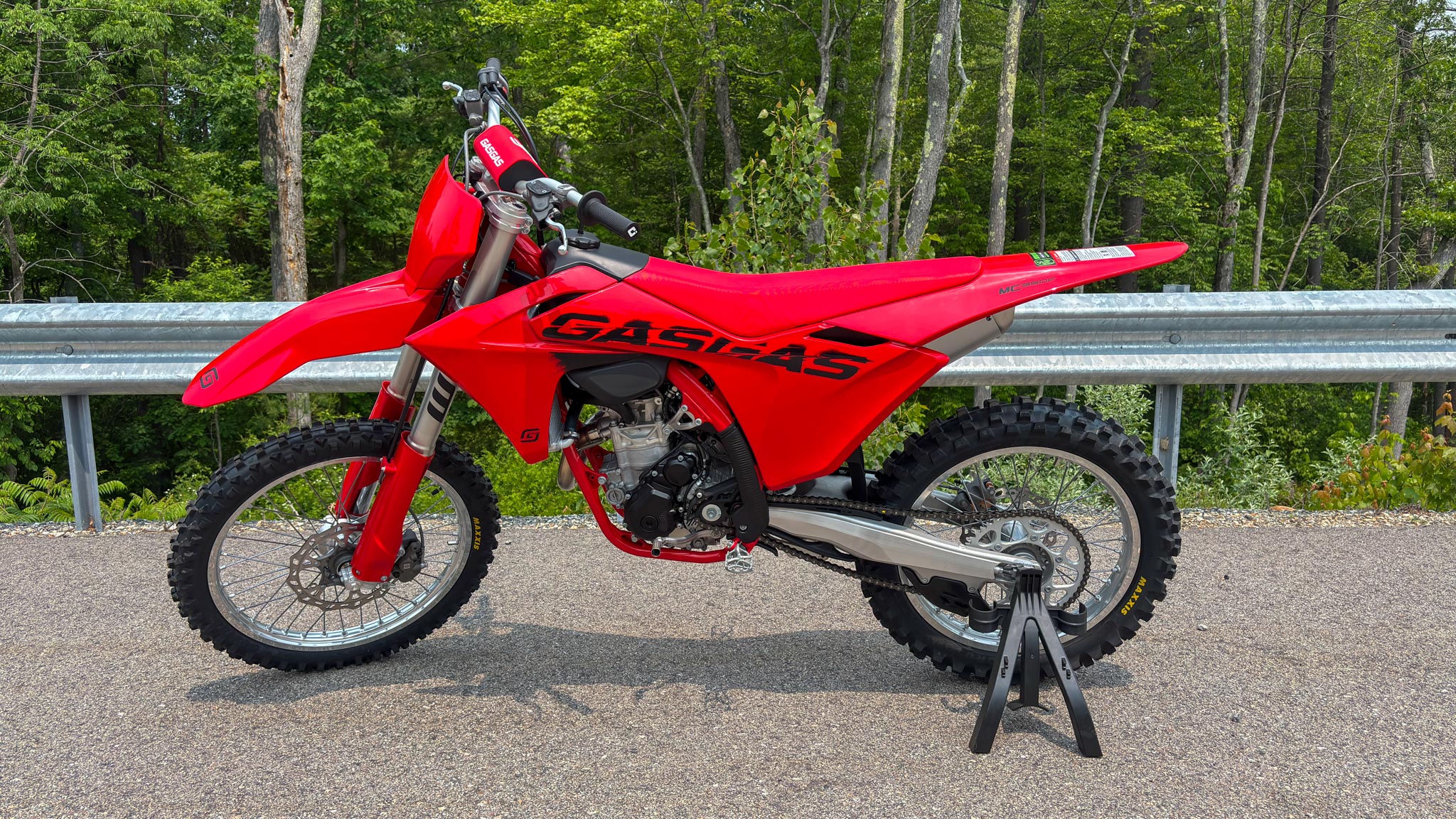 2025 GASGAS MC 350F - Photo 2