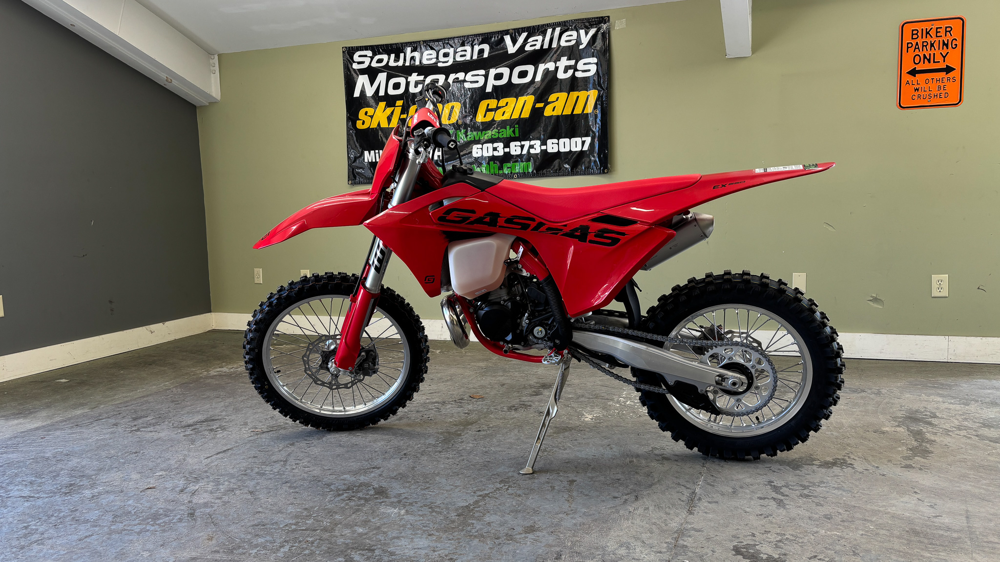 2025 GASGAS EX 250 - Photo 3